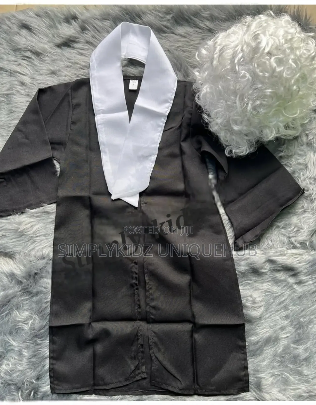 Lawyer Costume With Wig - Black White