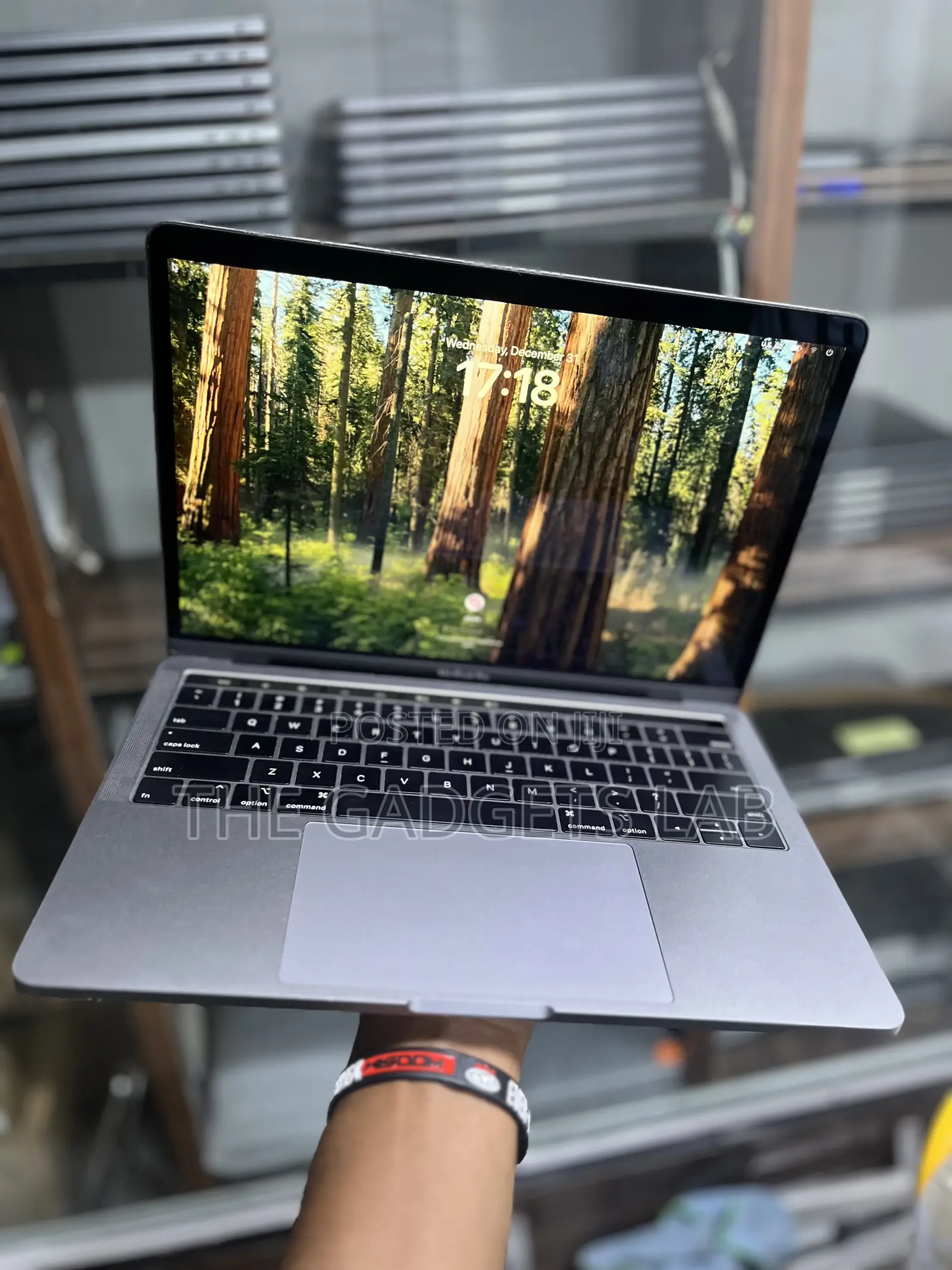 Laptop Apple MacBook Pro 2019 16GB Intel Core i7 SSD 512GB
