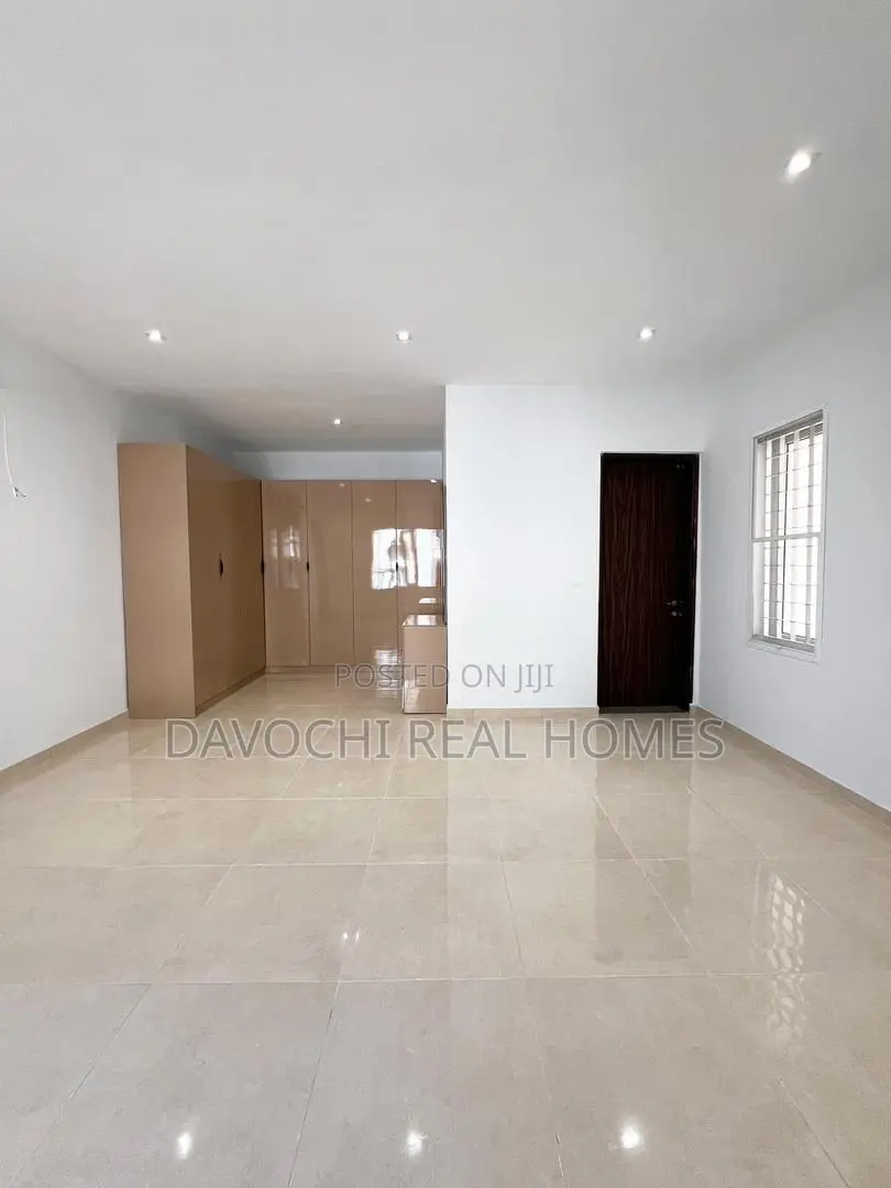 Furnished 5bdrm Duplex in Lekki Phase1 for rent