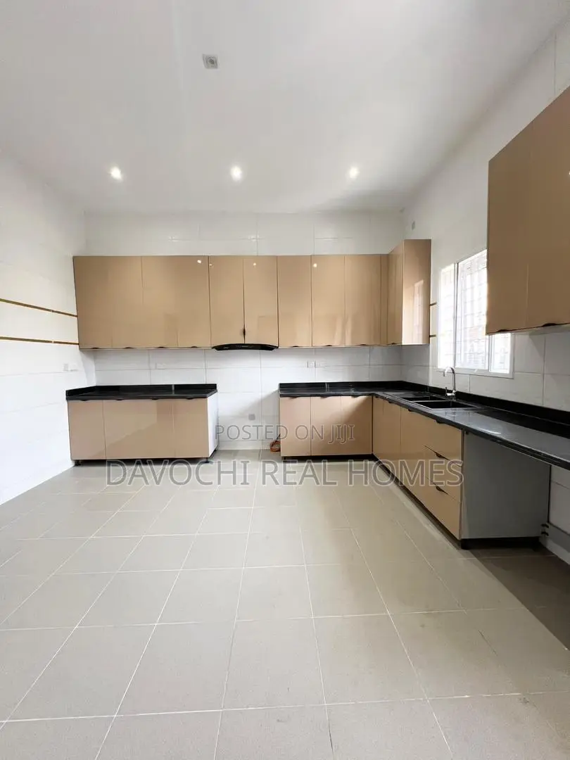 Furnished 5bdrm Duplex in Lekki Phase1 for rent