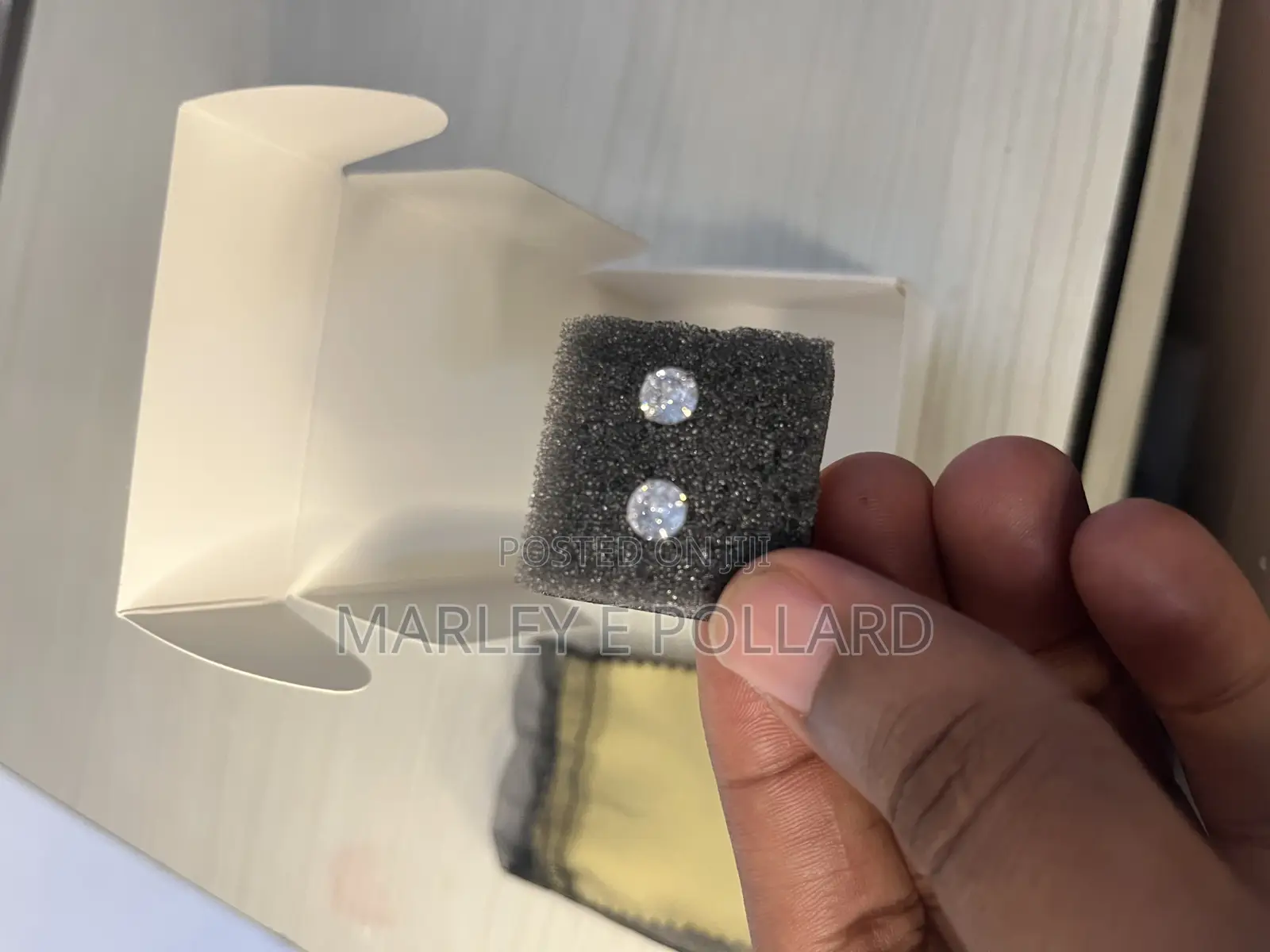 925 Sterling Silver Aaa+ Cz Earrings Studs