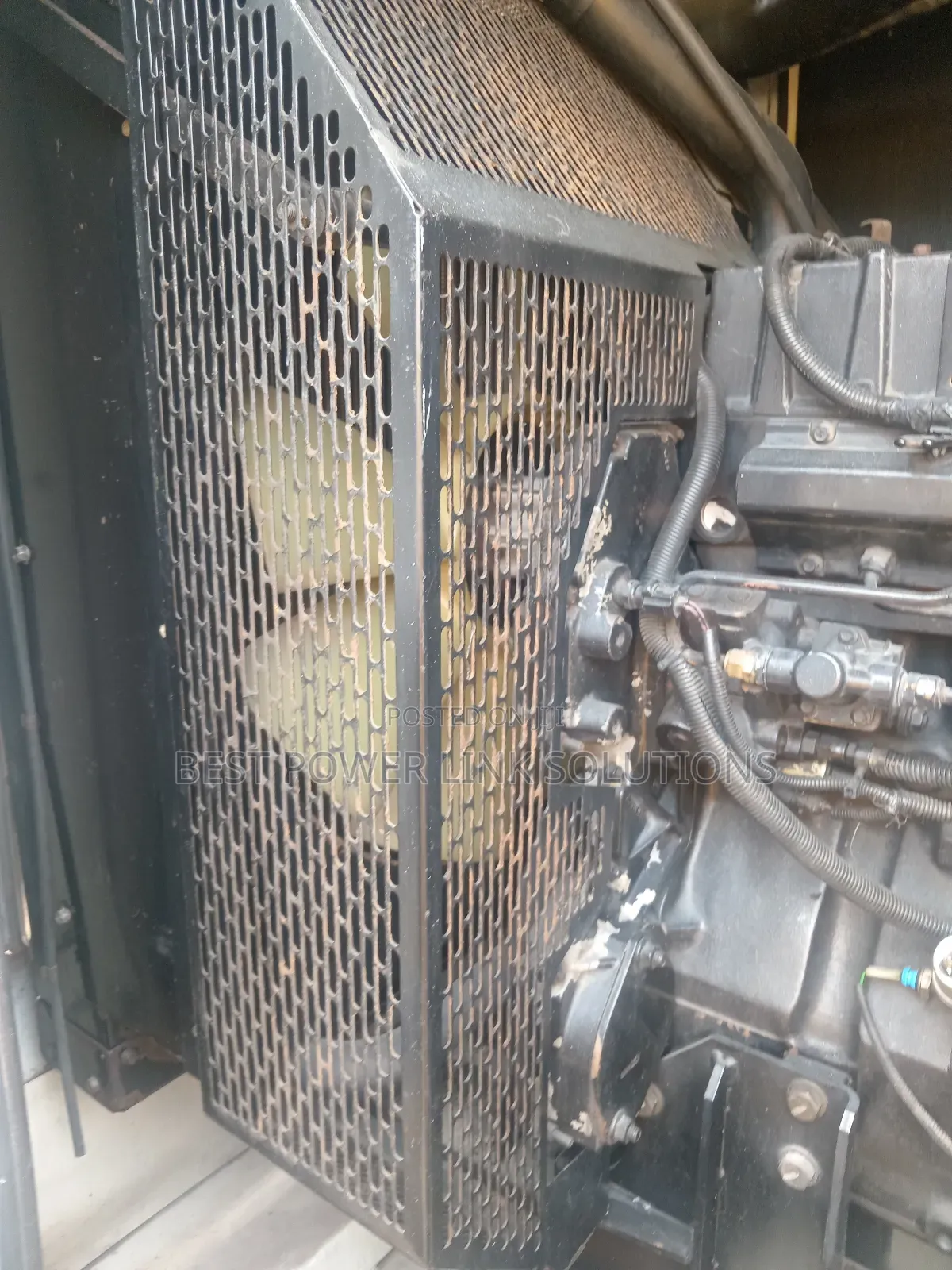 250kva UK Perkins Generator Soundproof for Sale