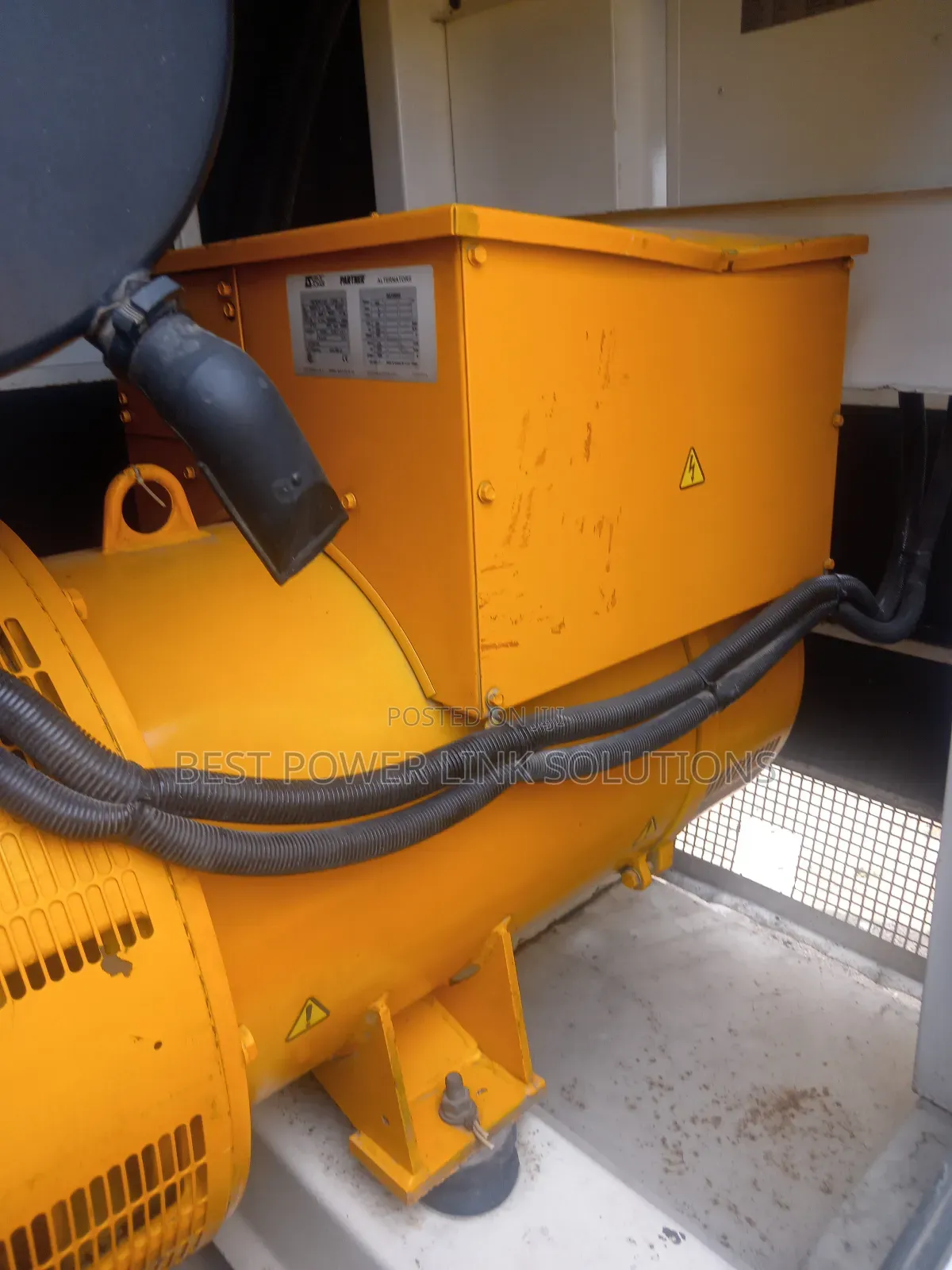 250kva UK Perkins Generator Soundproof for Sale