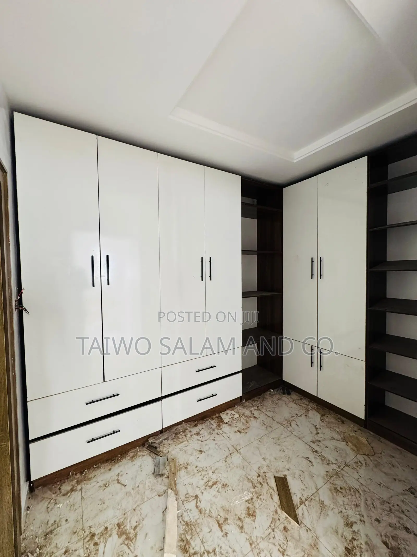 4bdrm Duplex in Basorun for sale