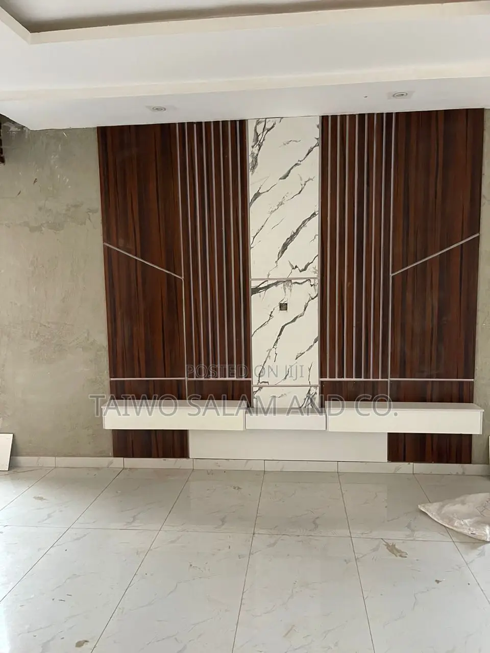 4bdrm Duplex in Akobo for sale