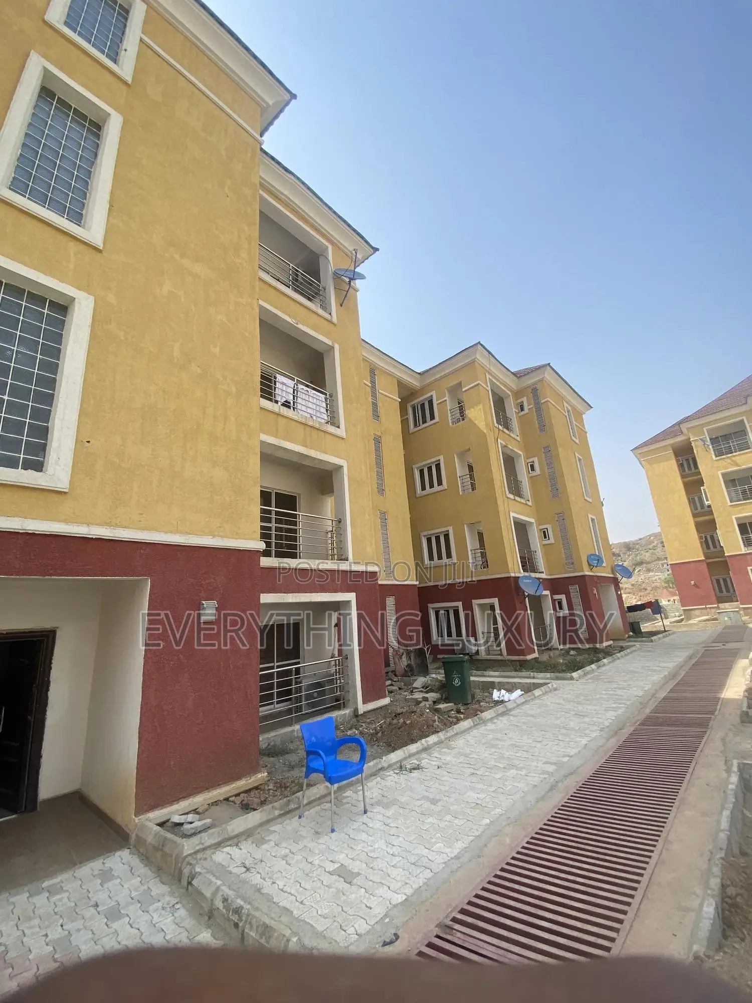 2bdrm Block of Flats in Guzape District for rent