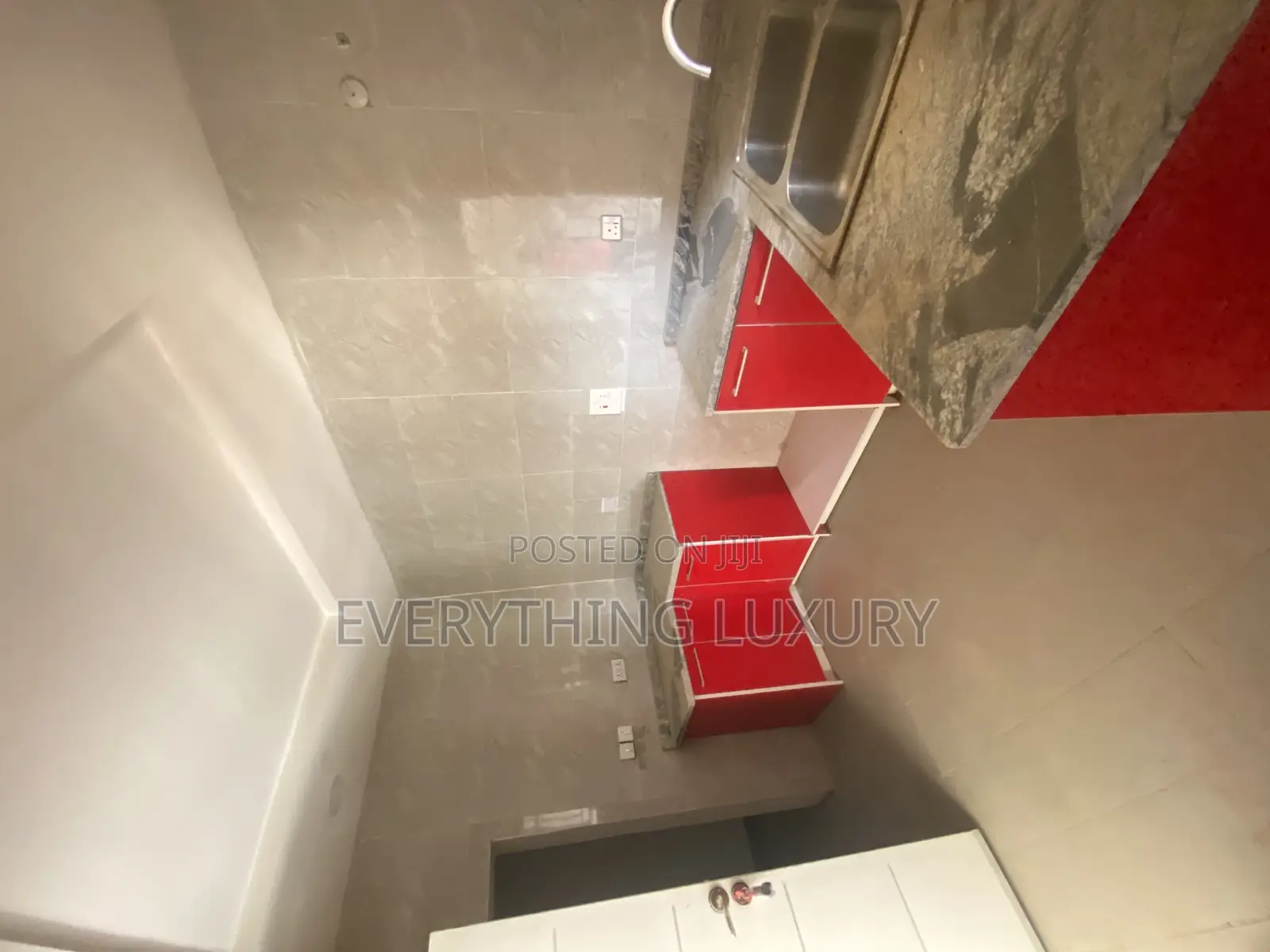 2bdrm Block of Flats in Guzape District for rent