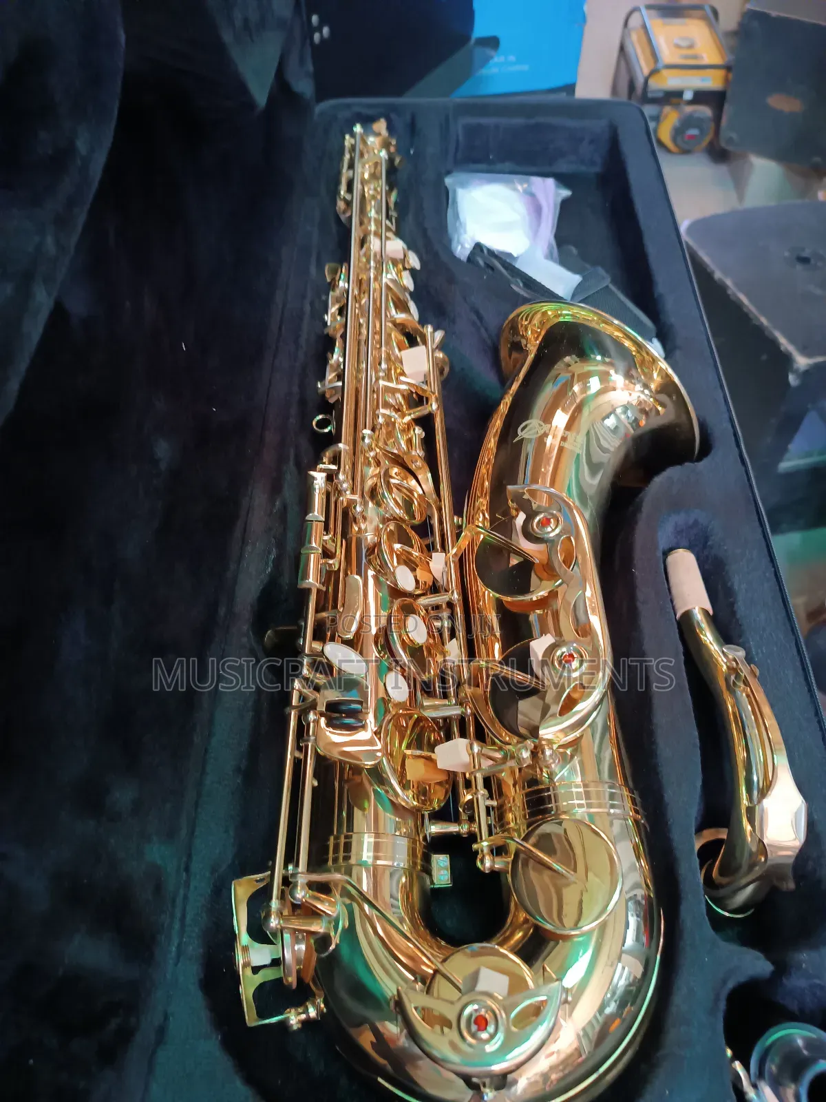 Atlantic Pro Tenor Saxophone