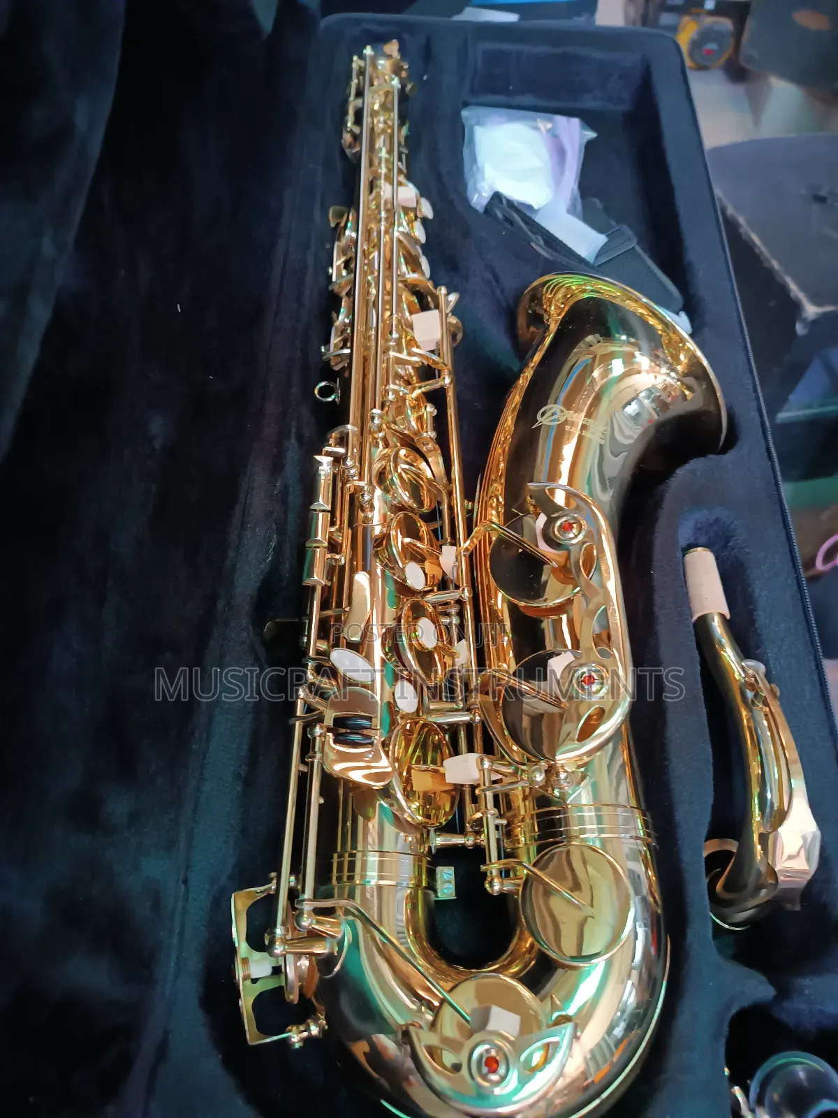 Atlantic Pro Tenor Saxophone
