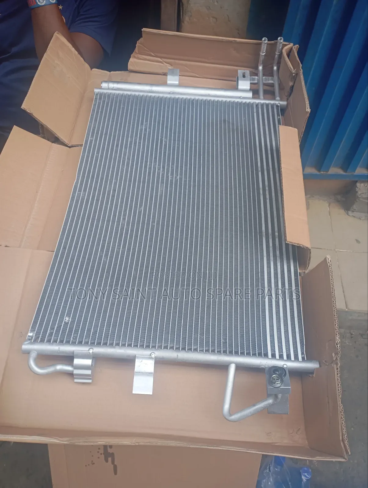 Brand New Car AC Condenser for Ford Explorer 2011