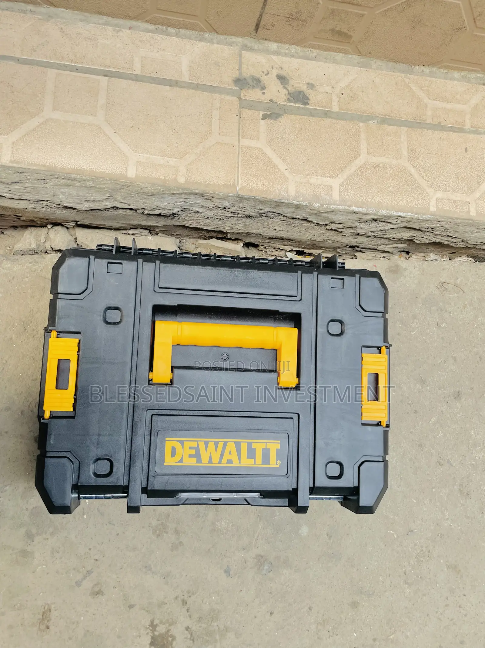 Dewalt Combo Kit Set Heavy Duty Drill Grinder 720volts