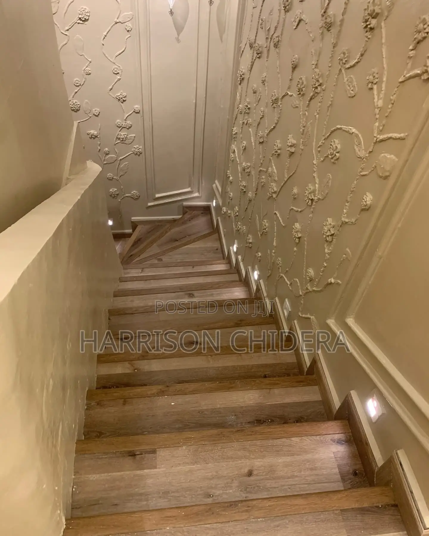 Laminate Flooring on Staircase