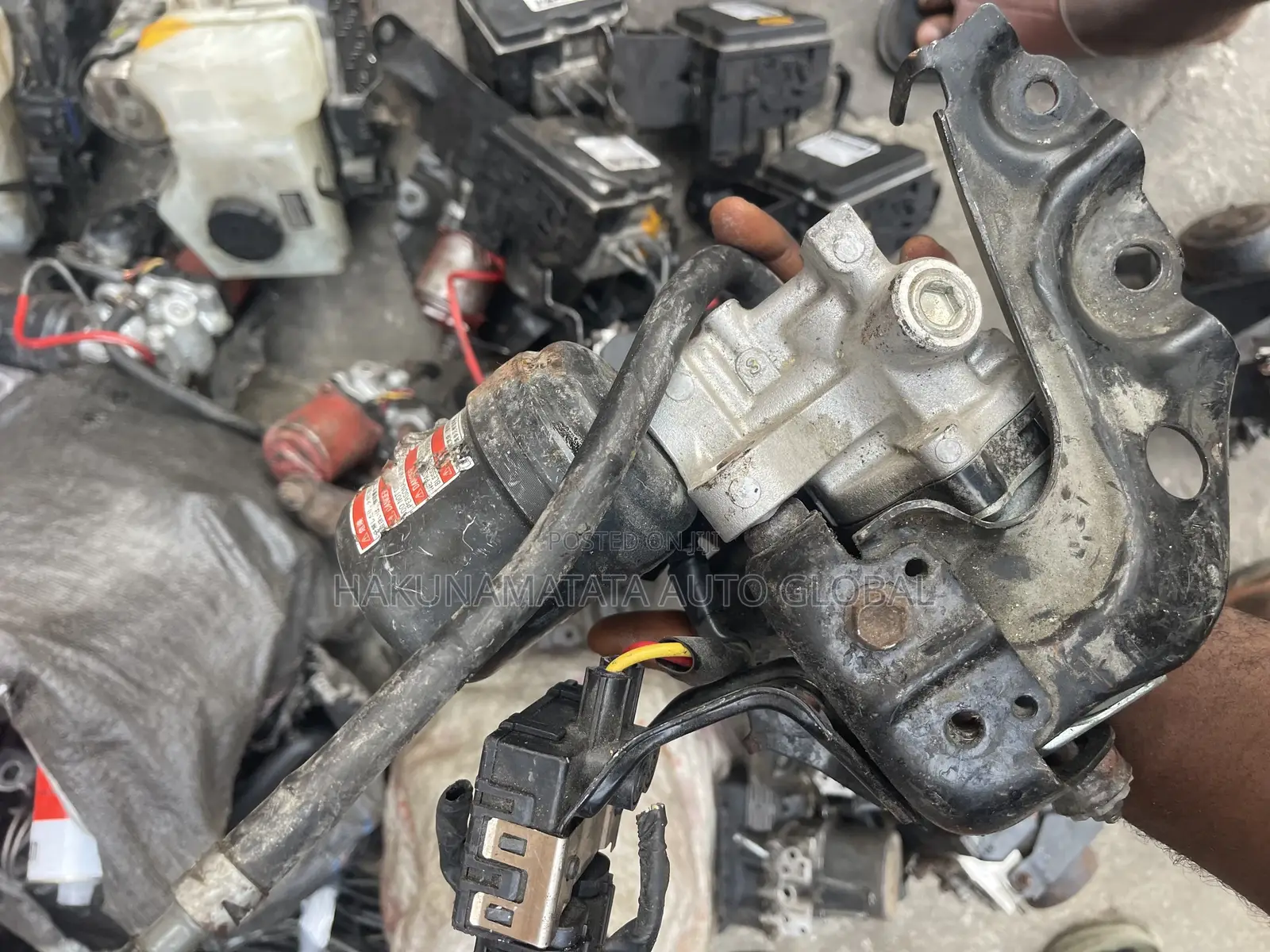 Brake Pump And Amuture For Toyota And Lexus Hybrids