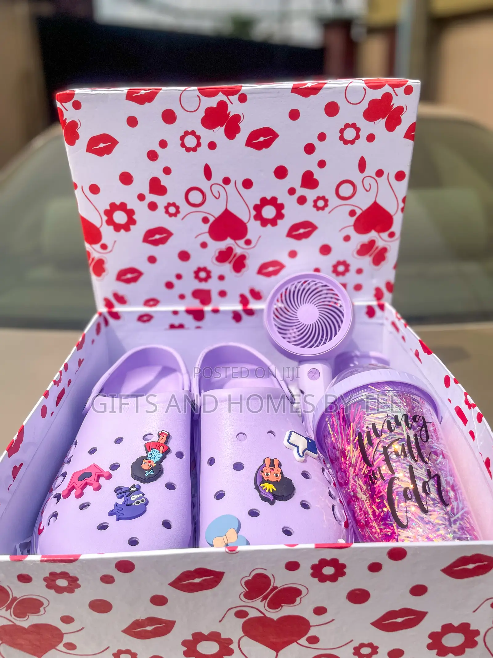 Lovely Lilac Gift Box