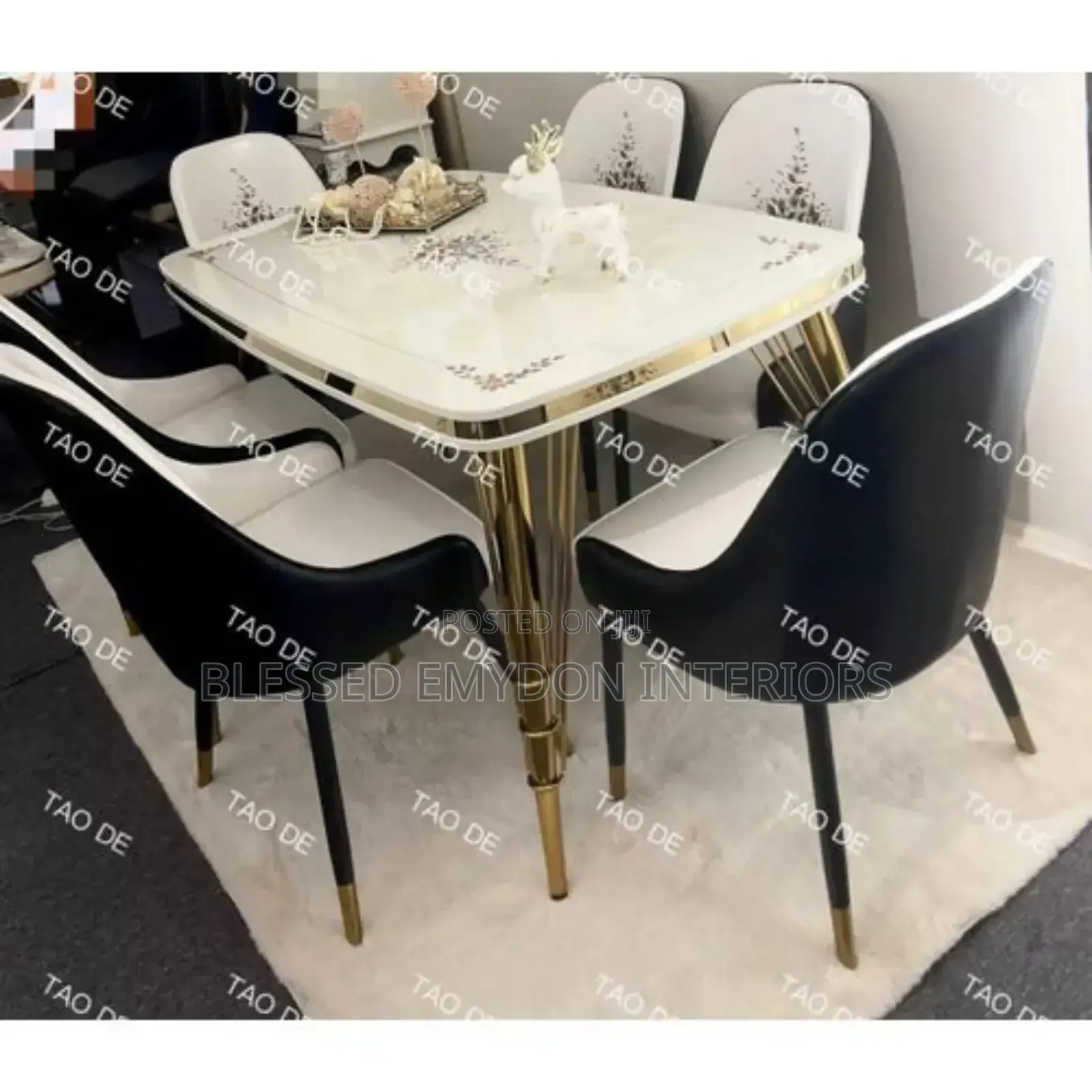 Furniture Marabl Dinning Table.