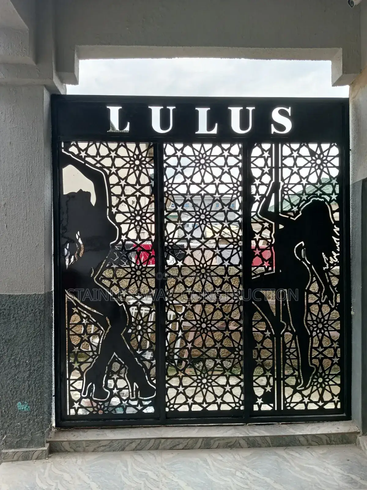 Lulu's Bar Laser Cut Handrails