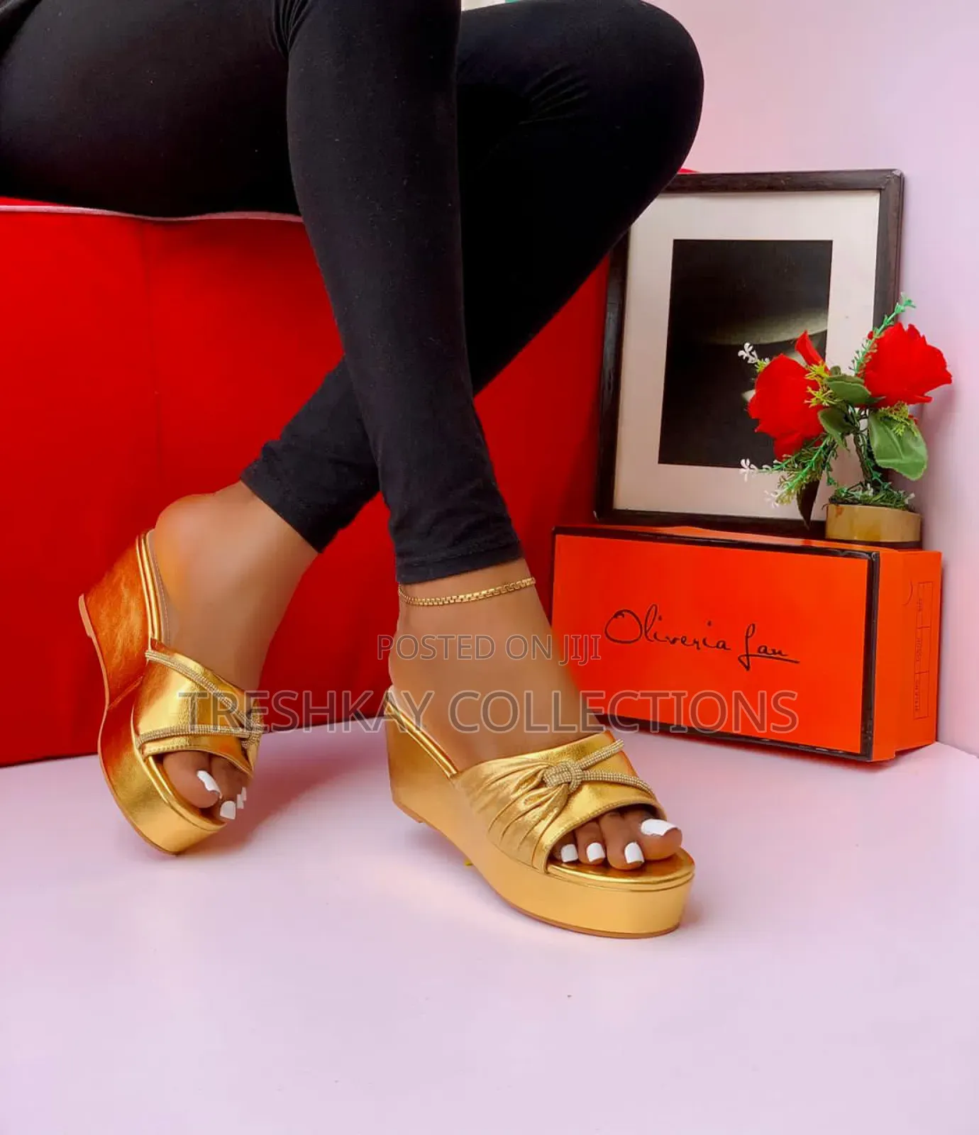 Lovely Et Comfy Ladies Wedge Slippers 
