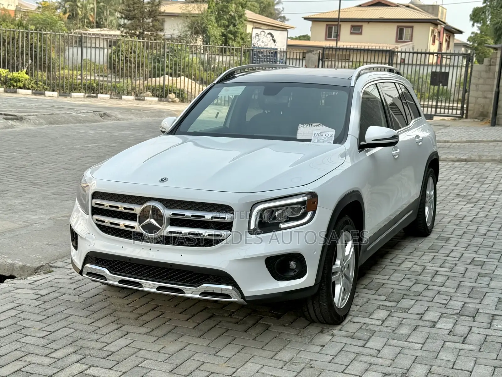 Mercedes-Benz GLB-Class GLB 250 4MATIC 2021 White