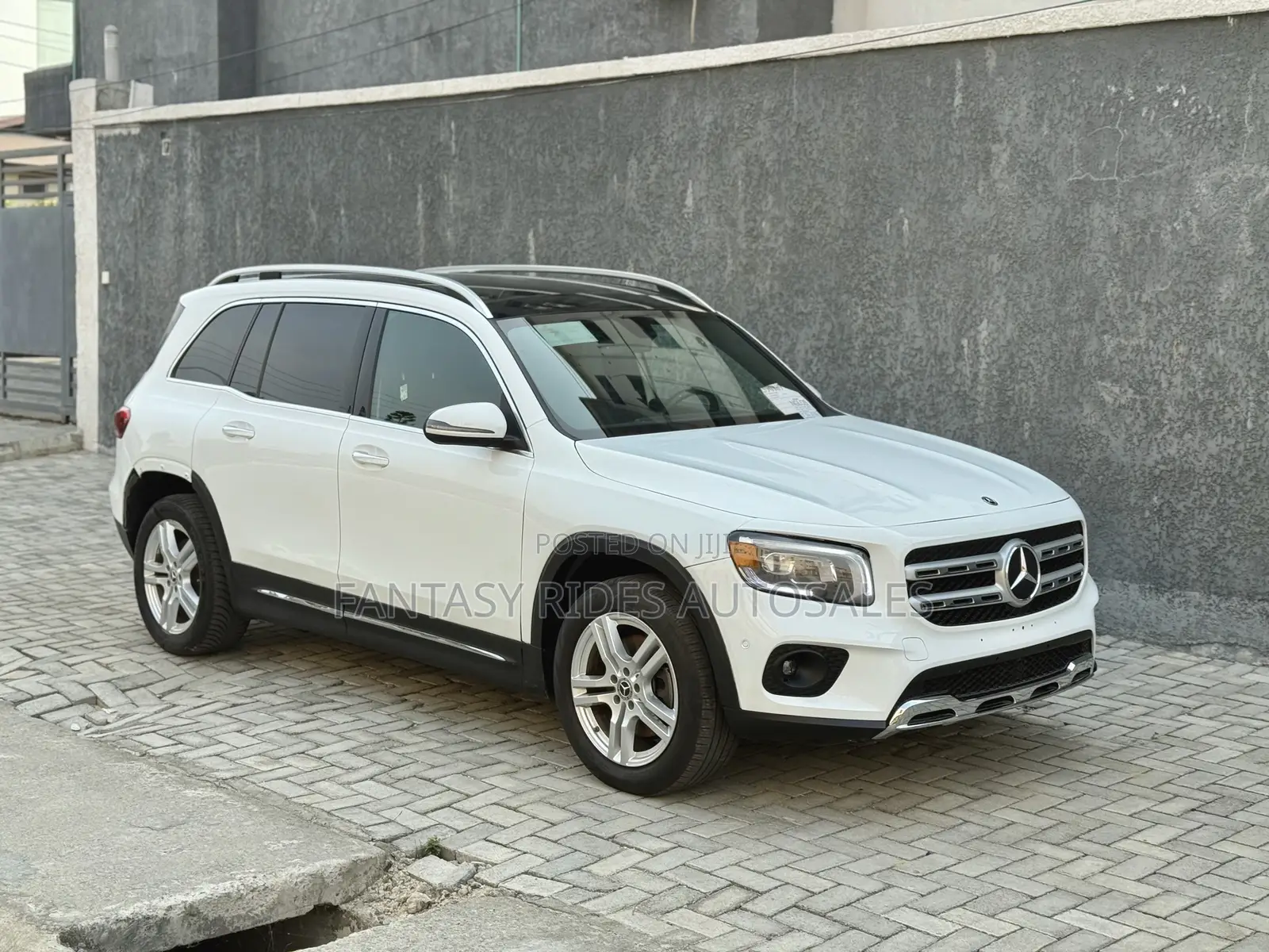 Mercedes-Benz GLB-Class GLB 250 4MATIC 2021 White
