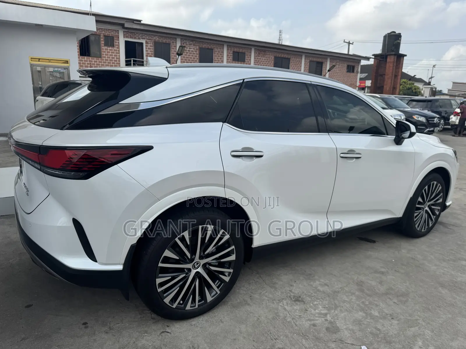 Lexus RX 2023 White