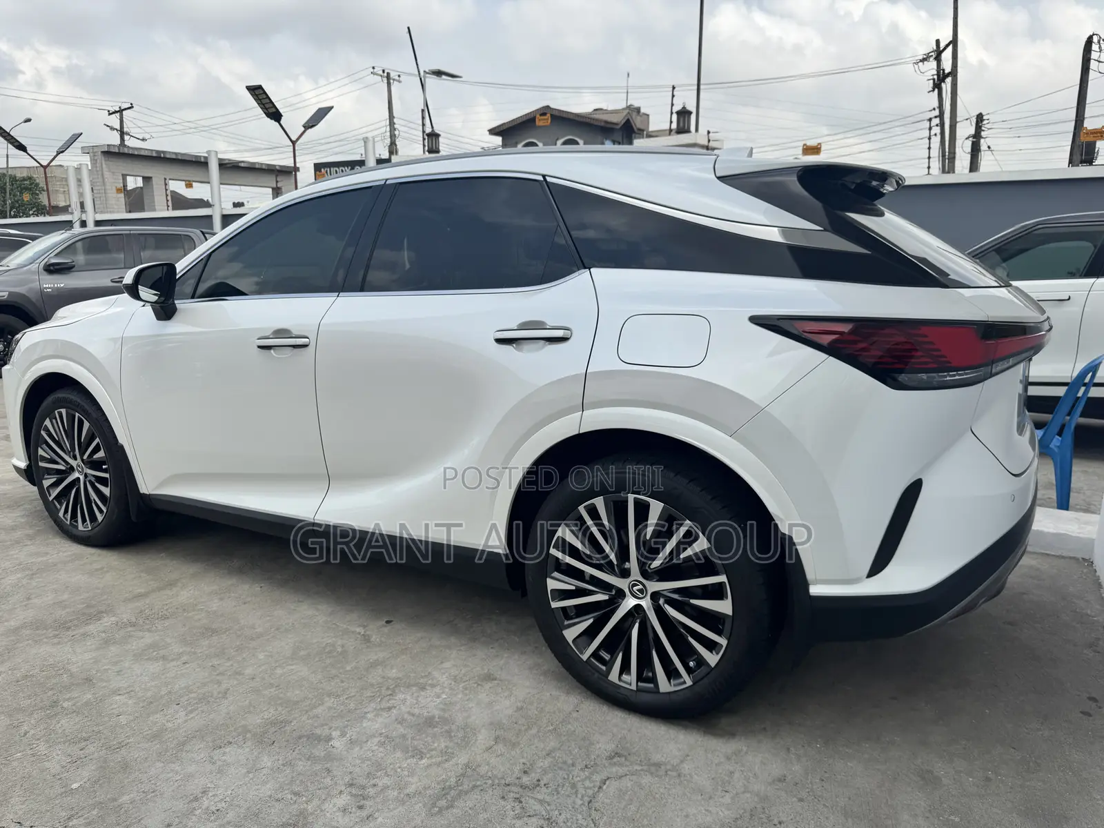 Lexus RX 2023 White