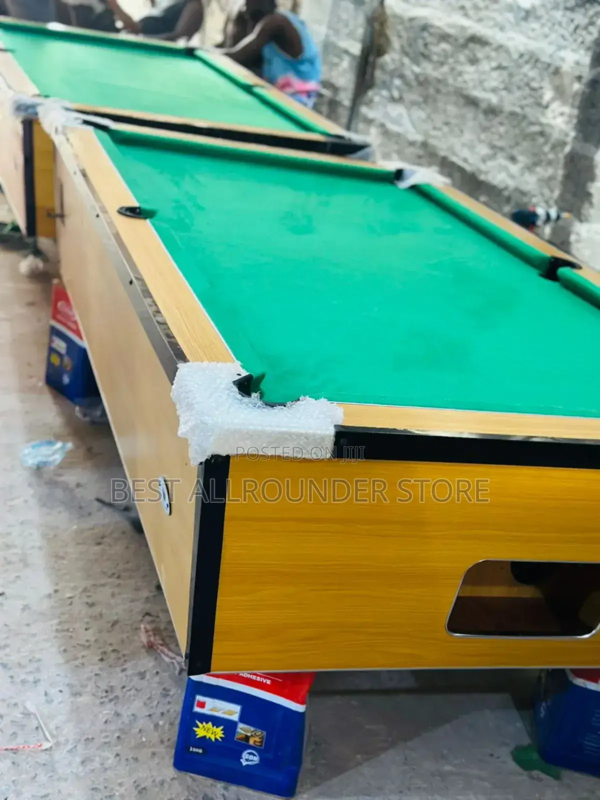 Coin Operated Snooker Board With Complete Accessories