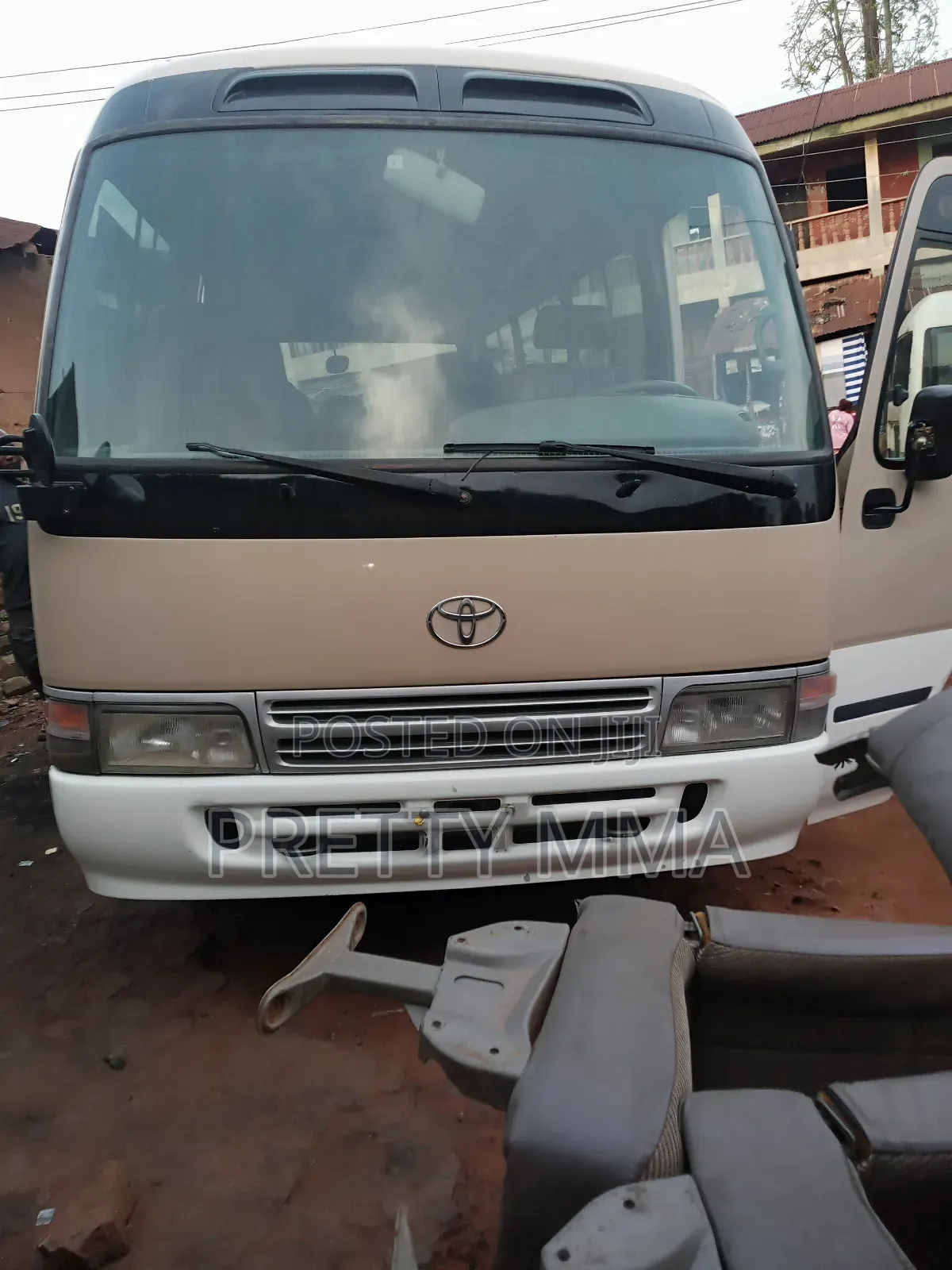 Toyota Coaster 2013 Beige