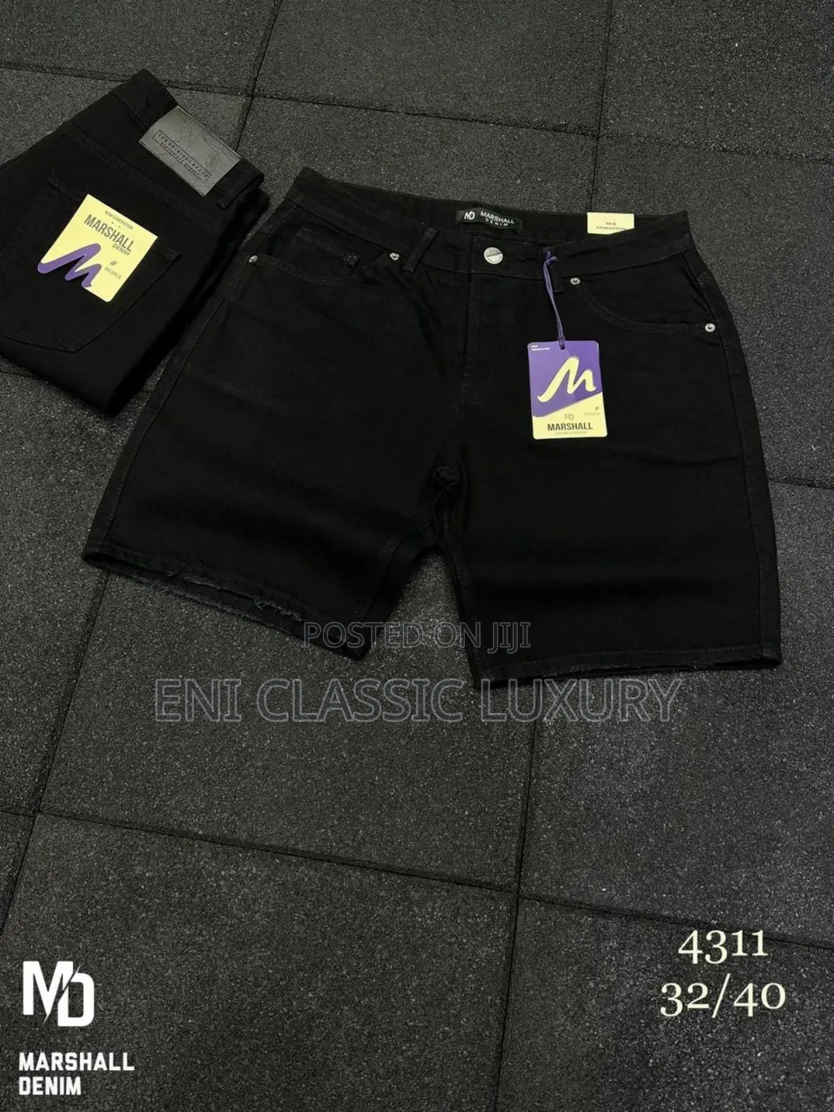 Original Luxury Cargo Jeans Shorts 🩳 Available In Store