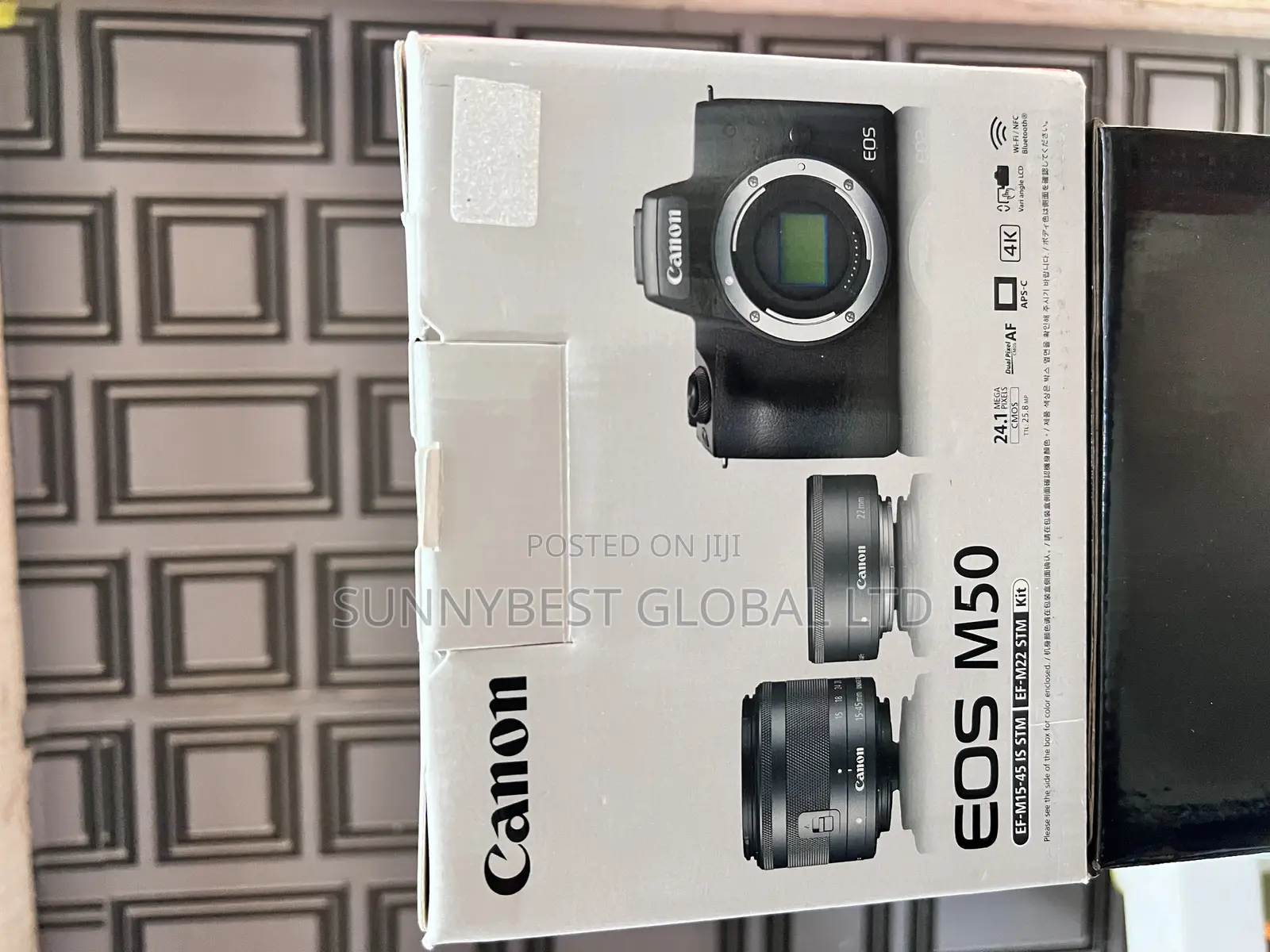 Canon M50 With 15-45mm Lens