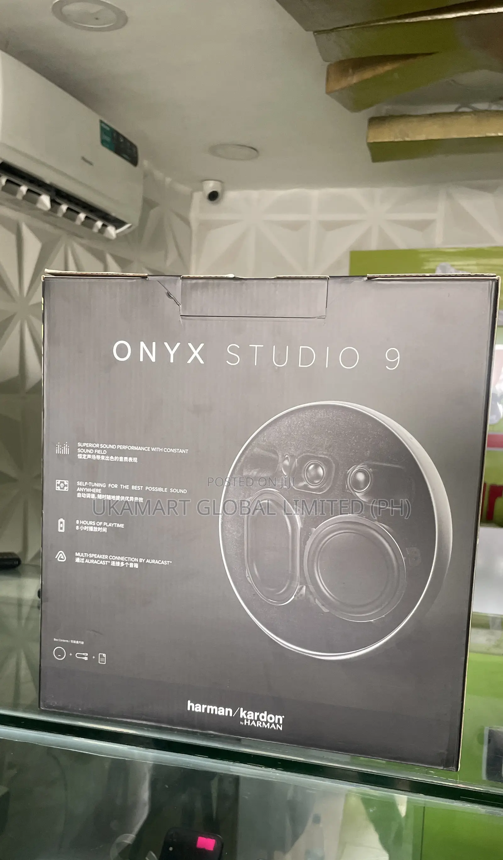 Onyx Studio 9