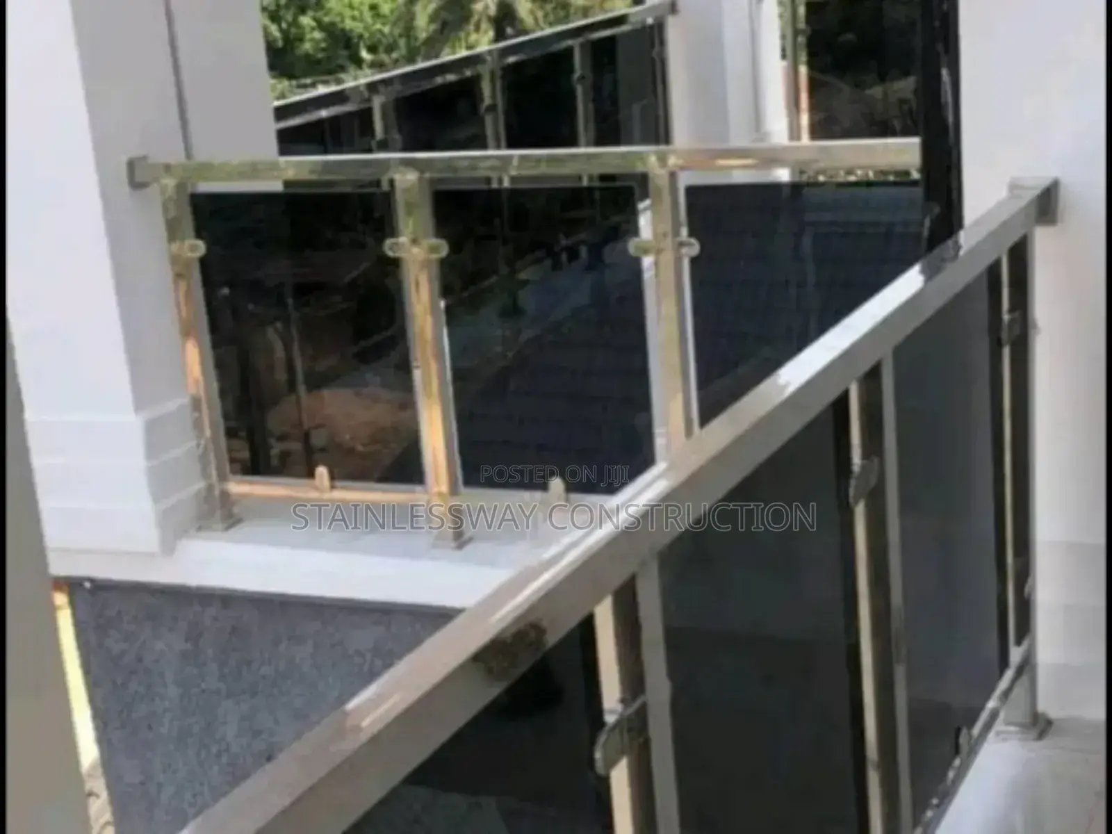 Dark Grey Handrails With Stainless Squareuare
