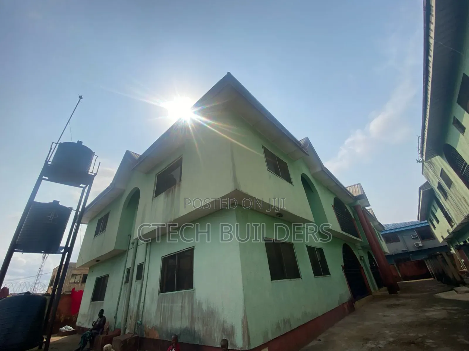 12bdrm Block of Flats in Benin City for sale