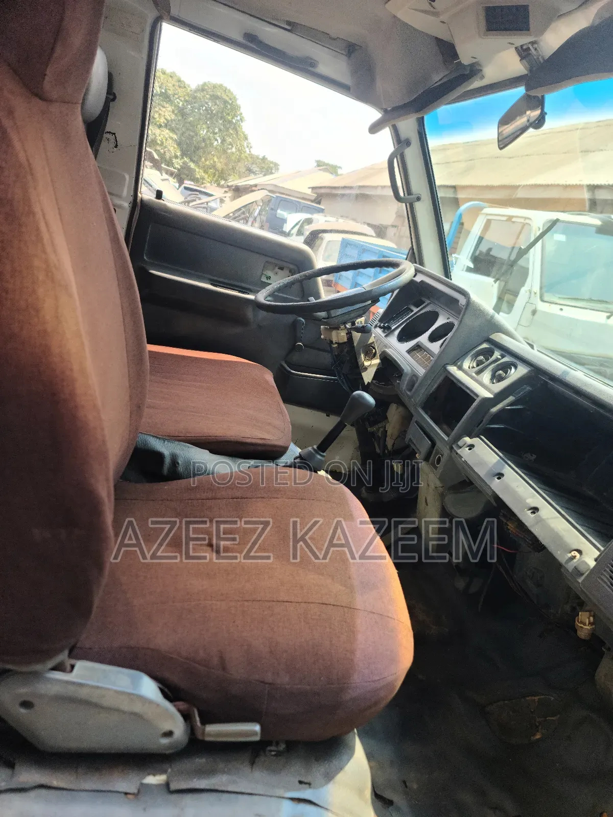 Toyota Dyna 150 Pure First Body 3Y Engine