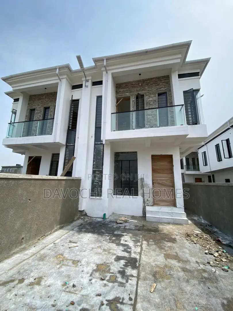 4bdrm Duplex in Ikota, Lekki for sale