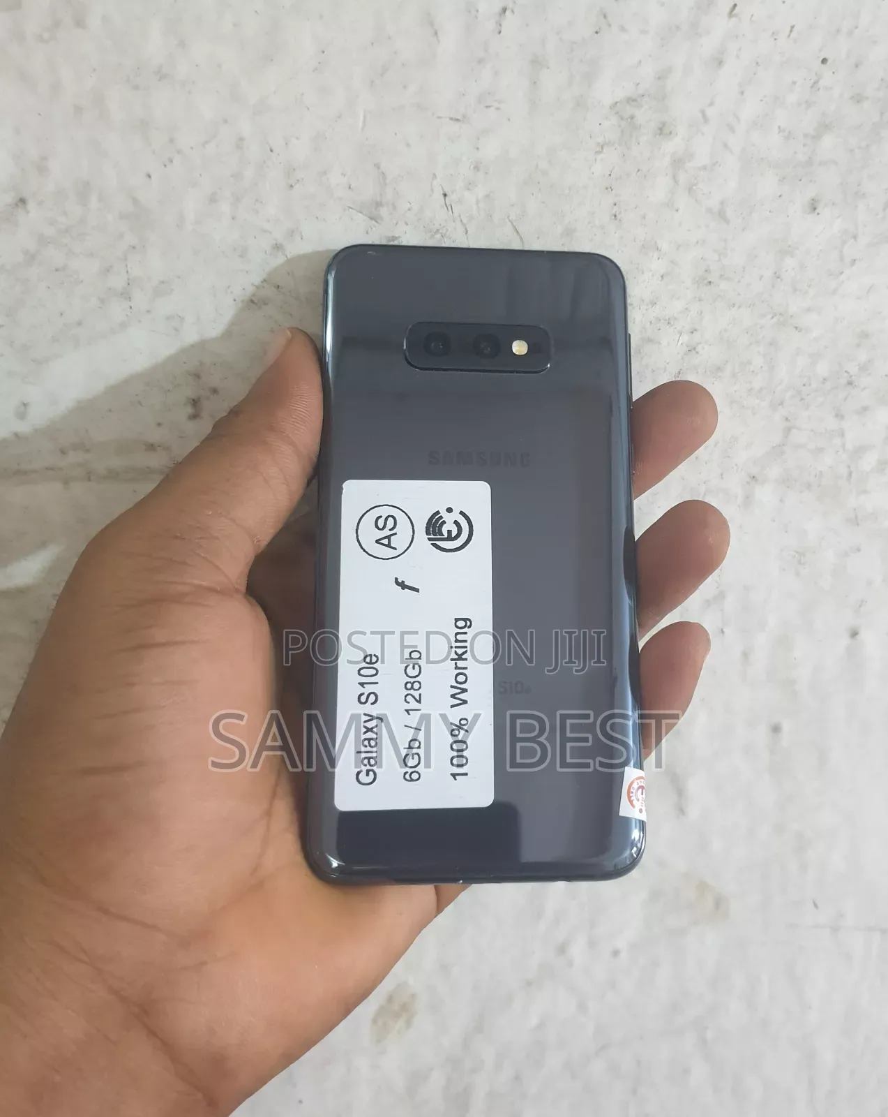 Samsung Galaxy S10e 128 GB Black
