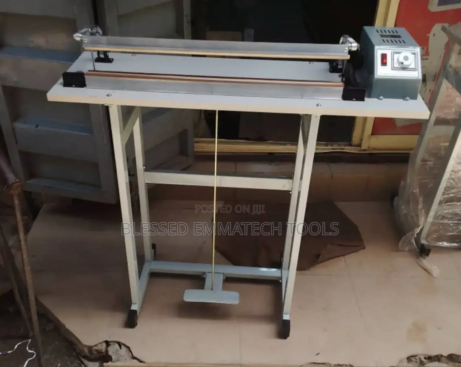 400mm Pedal Sealing Machine