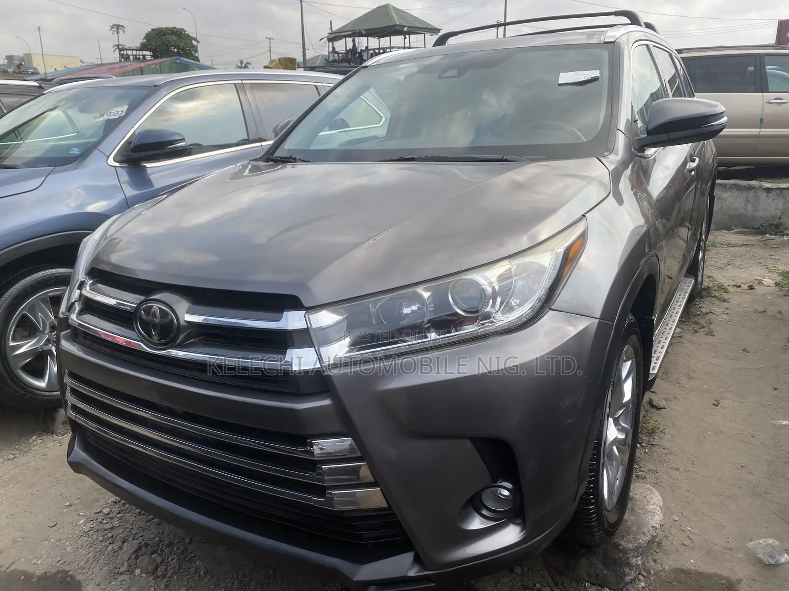 Toyota Highlander 2018 Gray