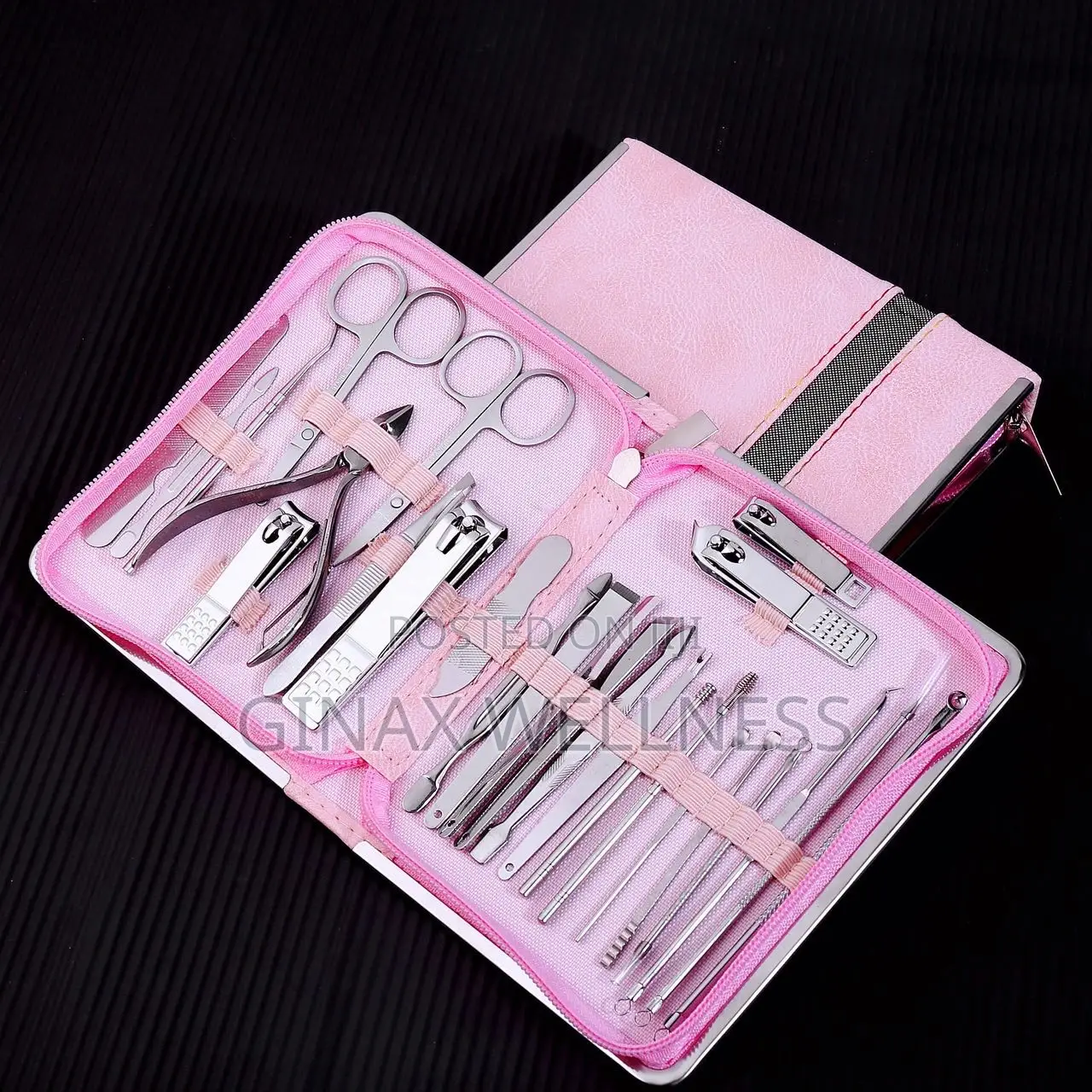 26-piece Manicure And Pedicure Set With Travel Case