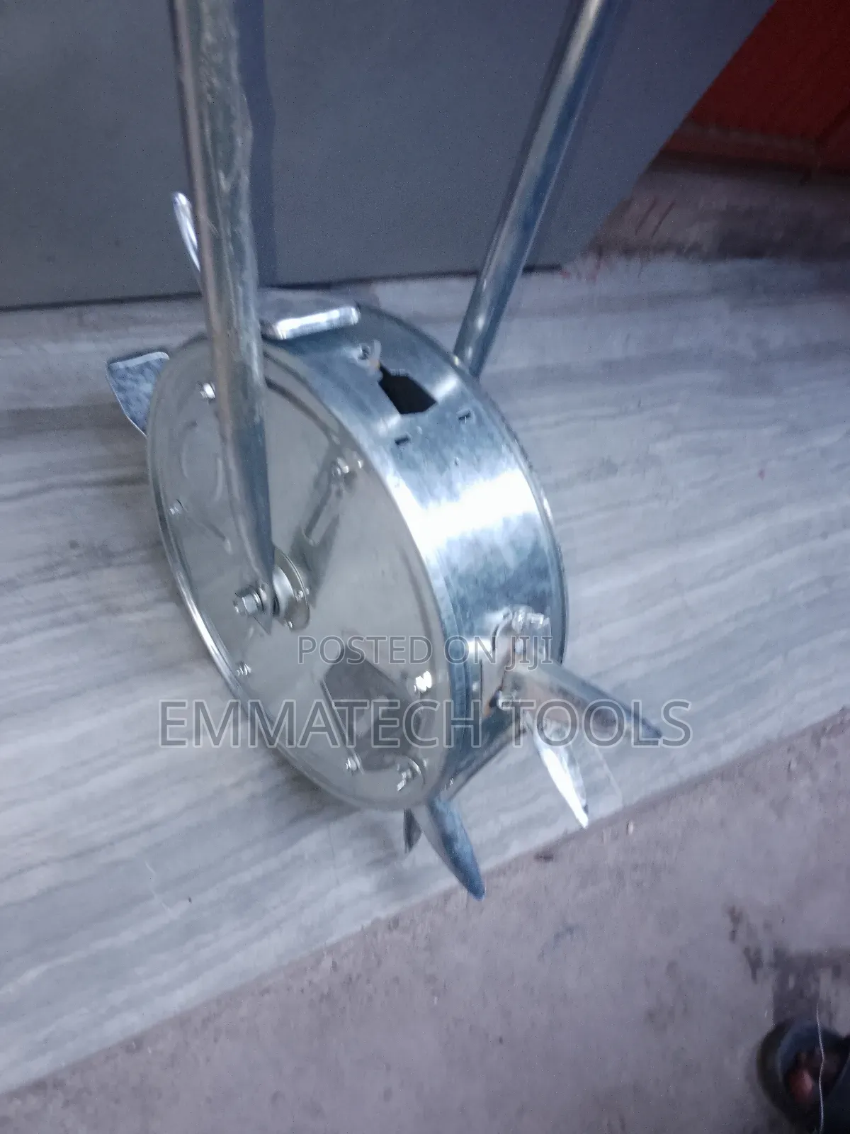 Iron Seed Planter Machine