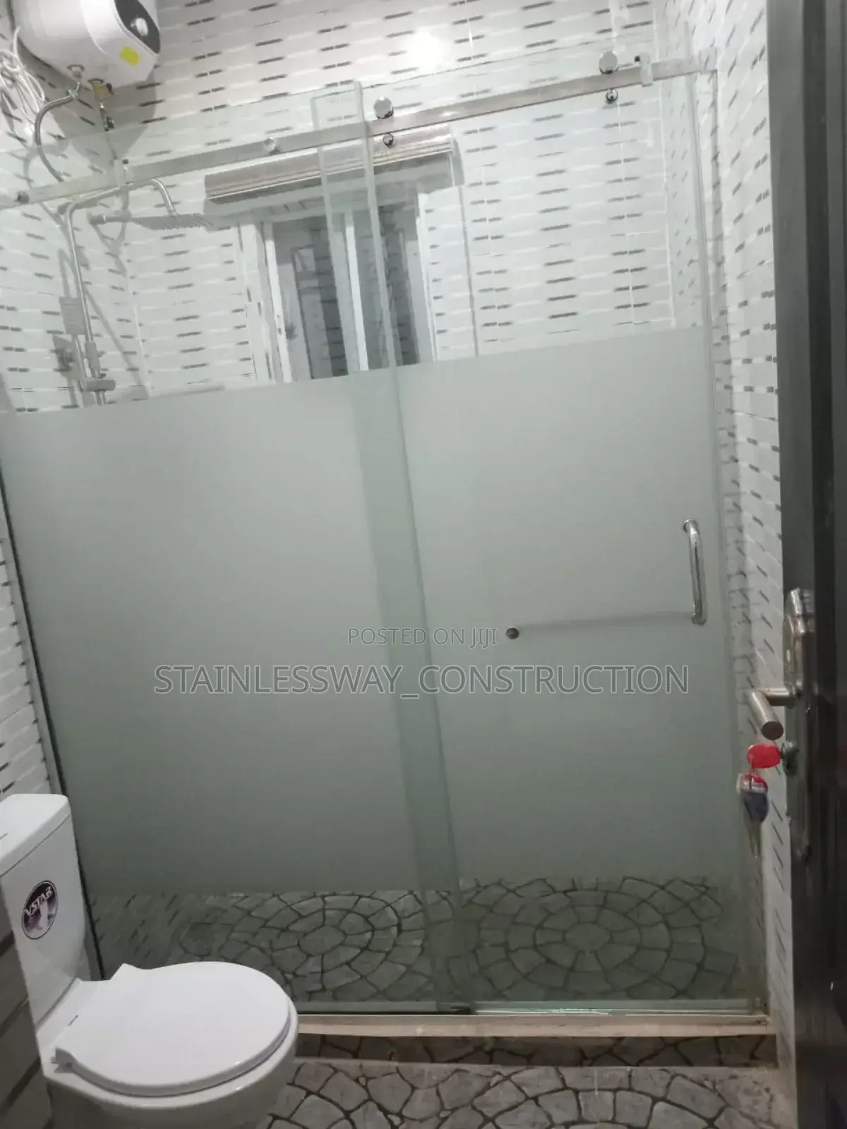 Aquashowercubiclehydrooasismystiqueparadise