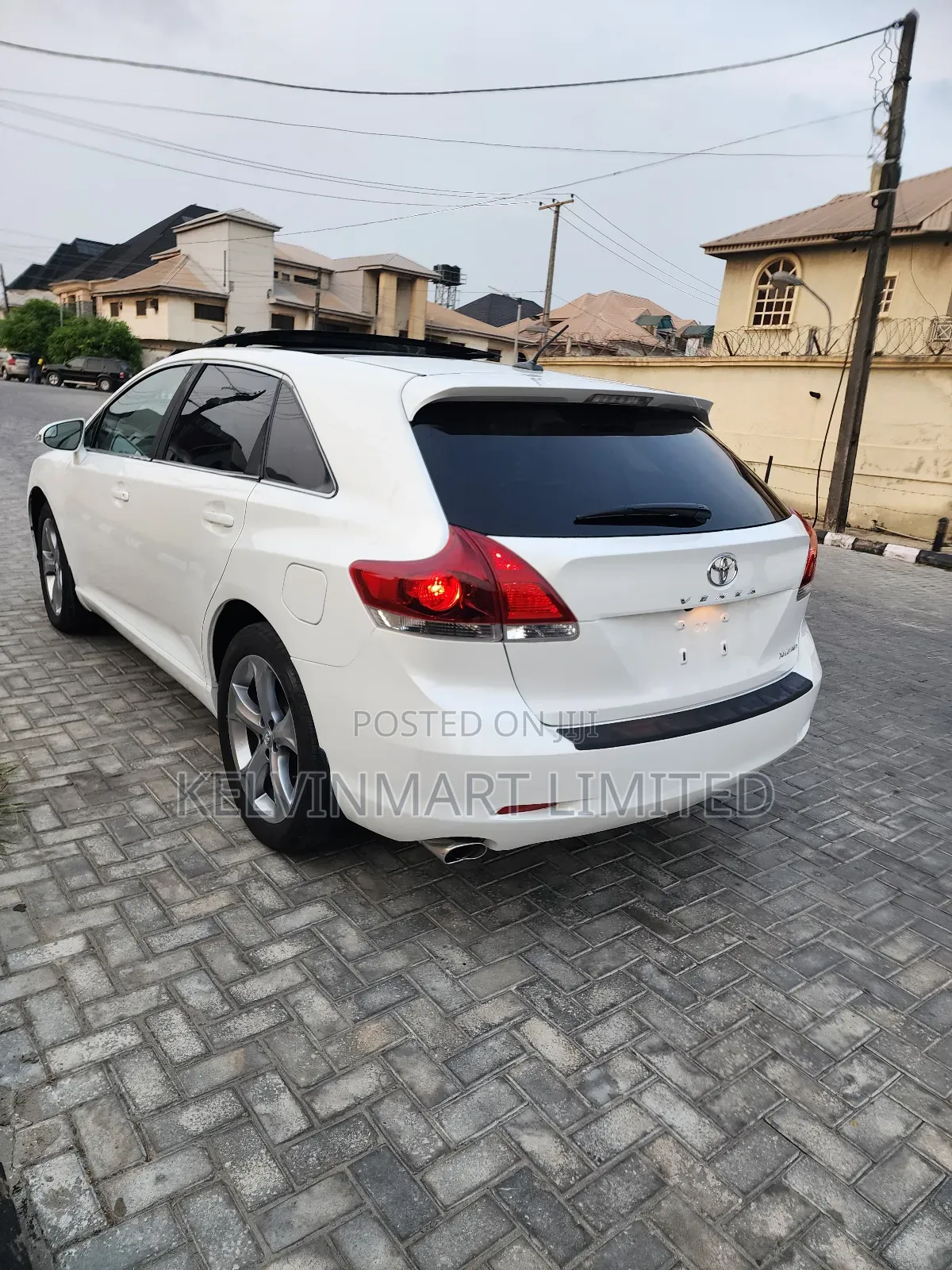 Toyota Venza XLE 4dr Wagon AWD (3.5L 6cyl 6A) 2015 White