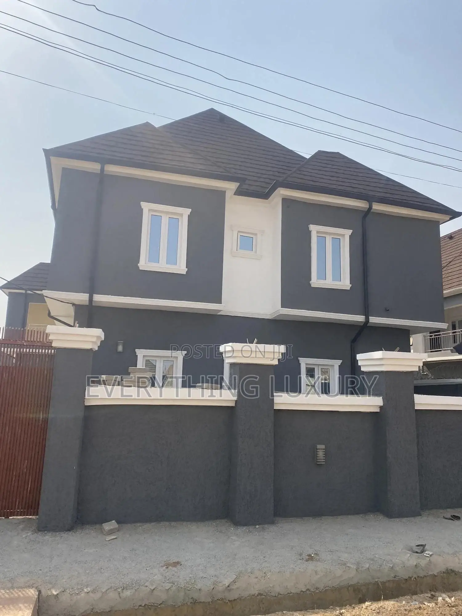 2bdrm Block of Flats in F01 Kubwa for rent