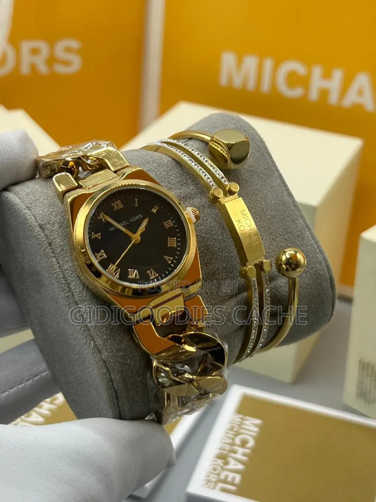 Michael Kors 3in1 Female Watch Bracelet Set