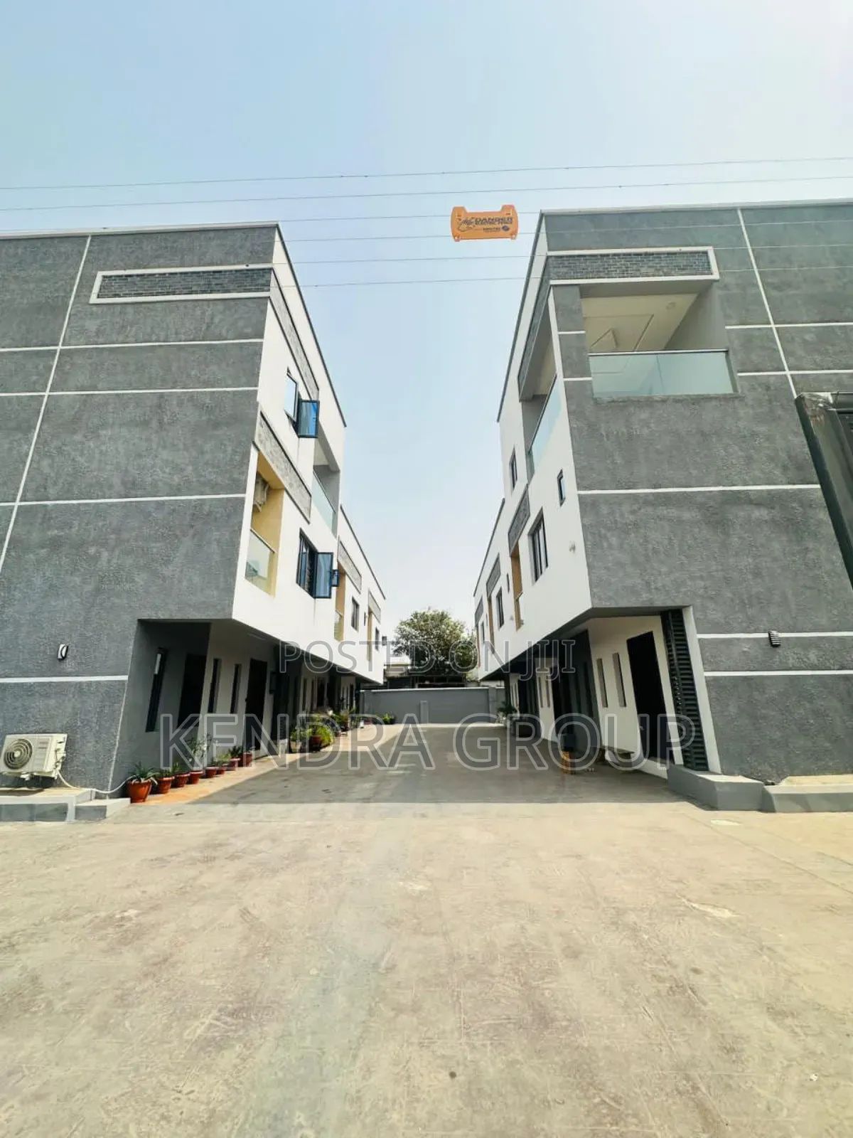 Furnished 3bdrm Duplex in Ilupeju Estate for rent