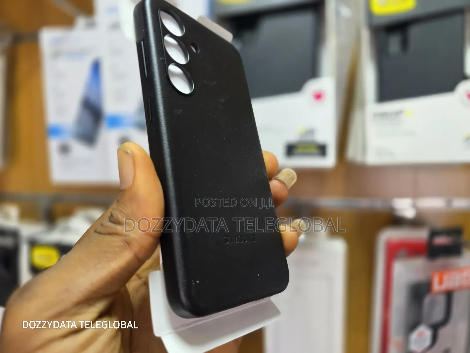 Samsung S25 Black Leather Case