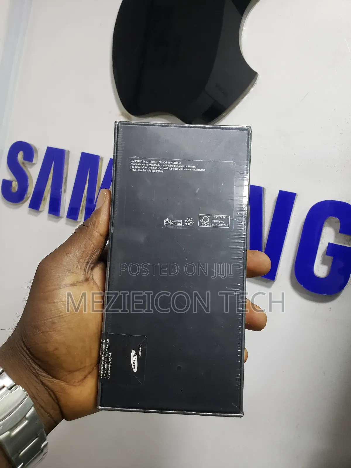 New Samsung Galaxy Z Flip4 256 GB Gray