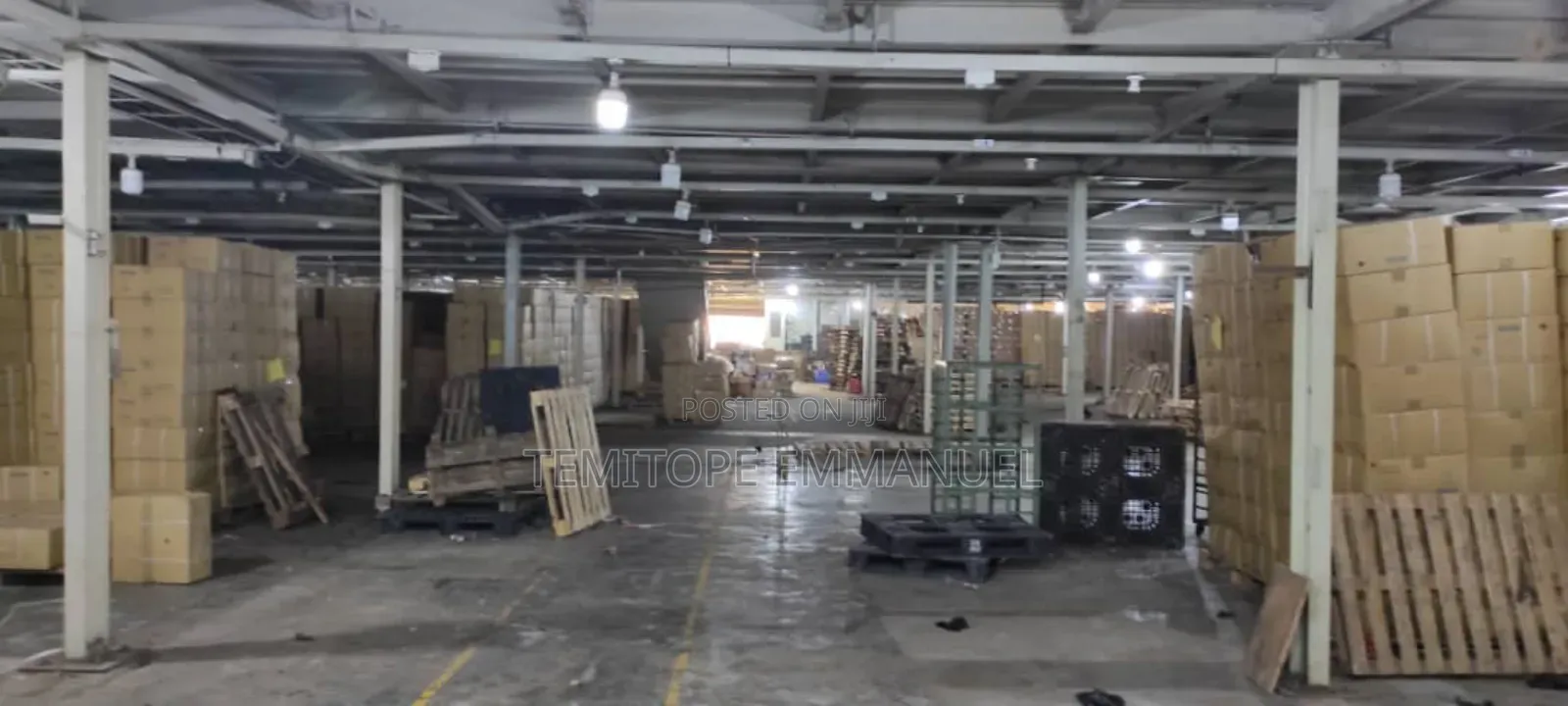 Wearhouse Factory on 7689sqm Land Building Space 12978sqm
