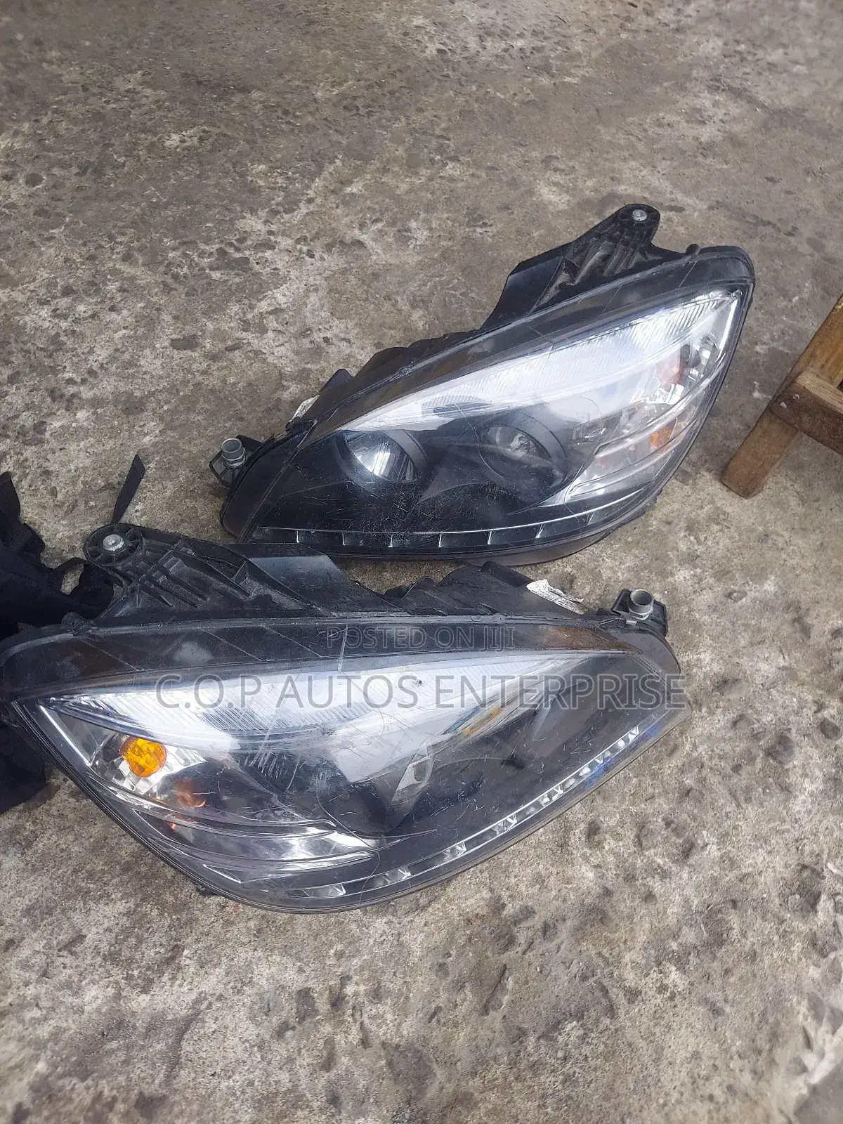 Led Head Lamp for Mercedes Benz C300 2008 - 2011