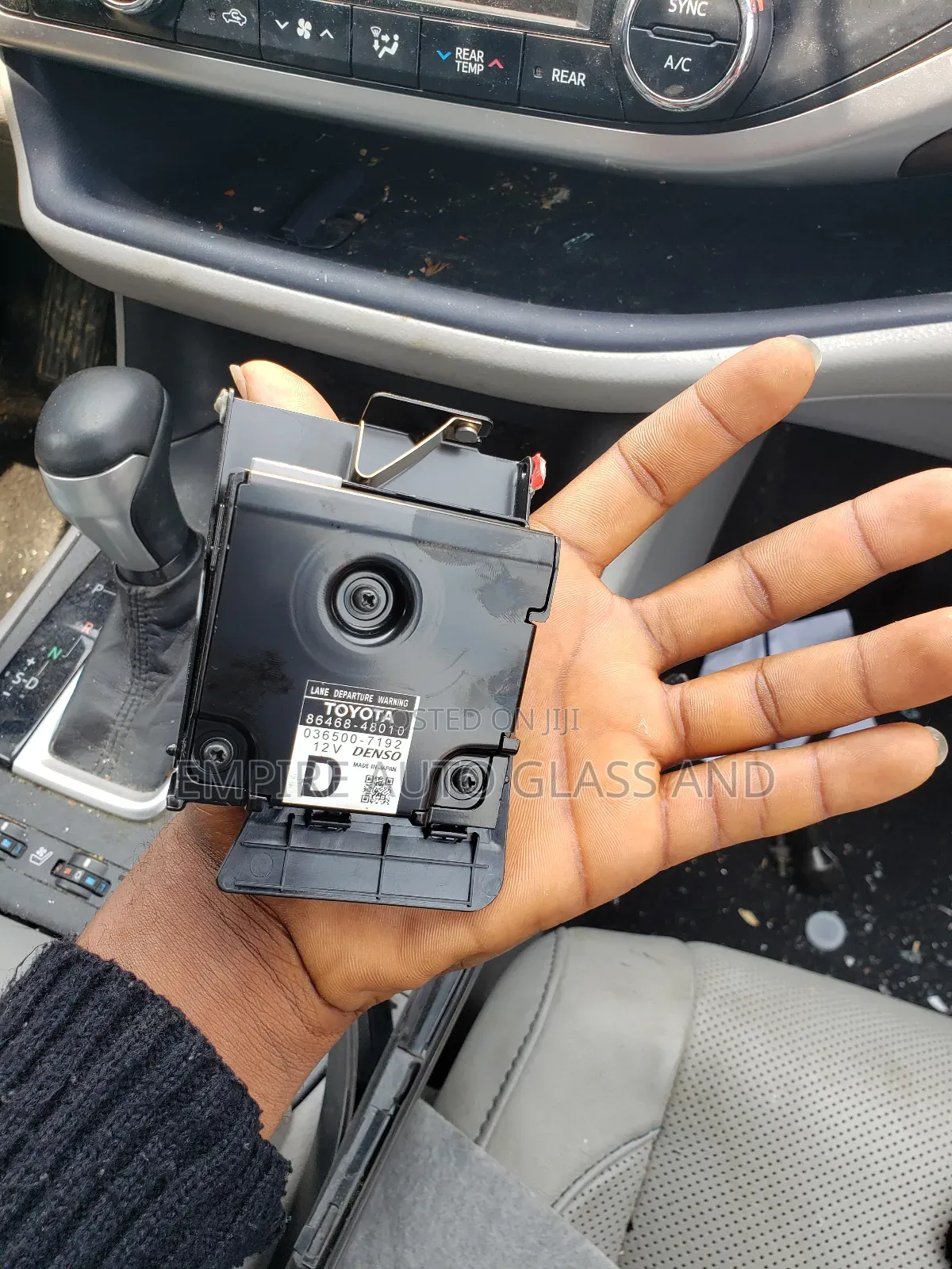Windscreen Camera for Toyota Highlander 2015 Model Available