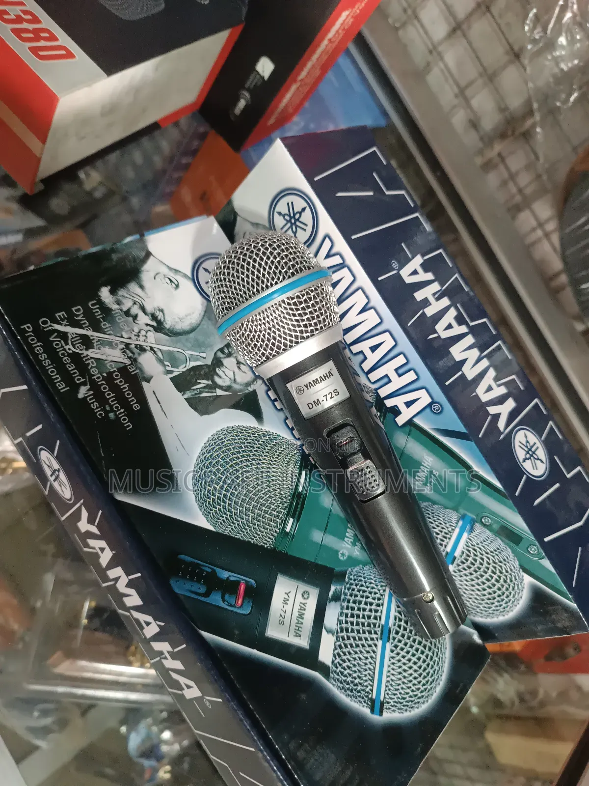 Yamaha Wired Microphone